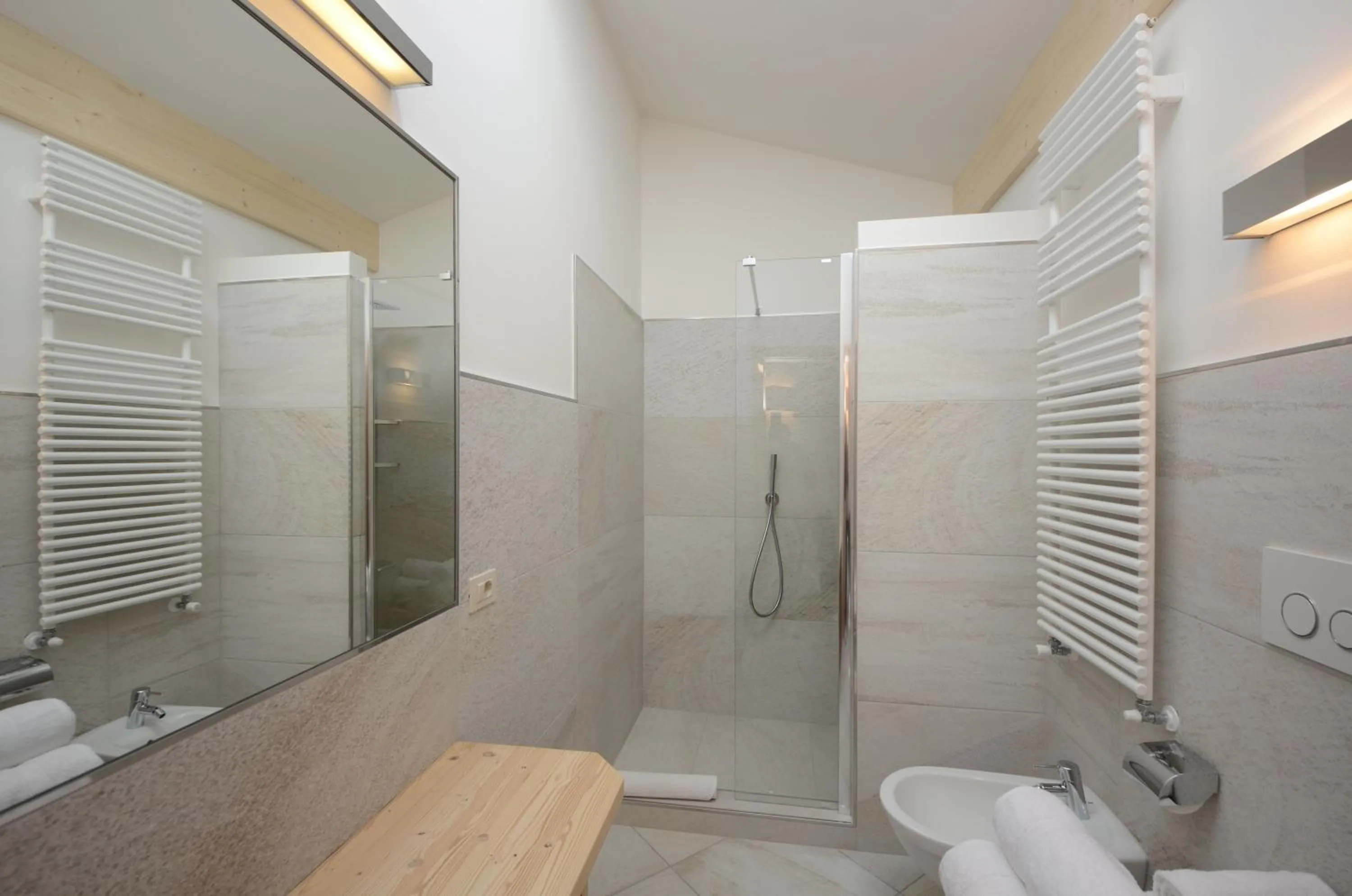 Bathroom in Mason La Zondra