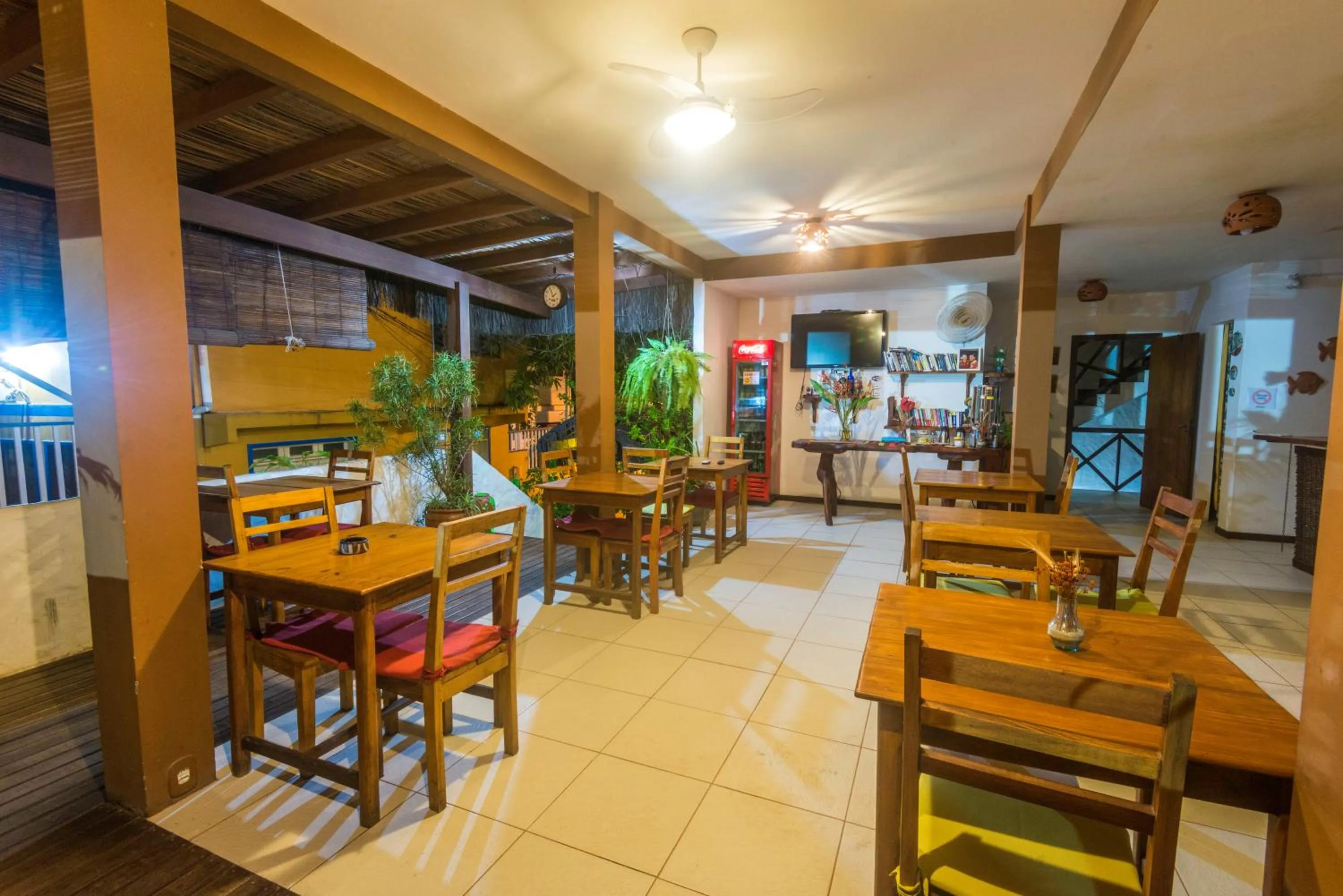 Restaurant/places to eat in Pousada Borboleta