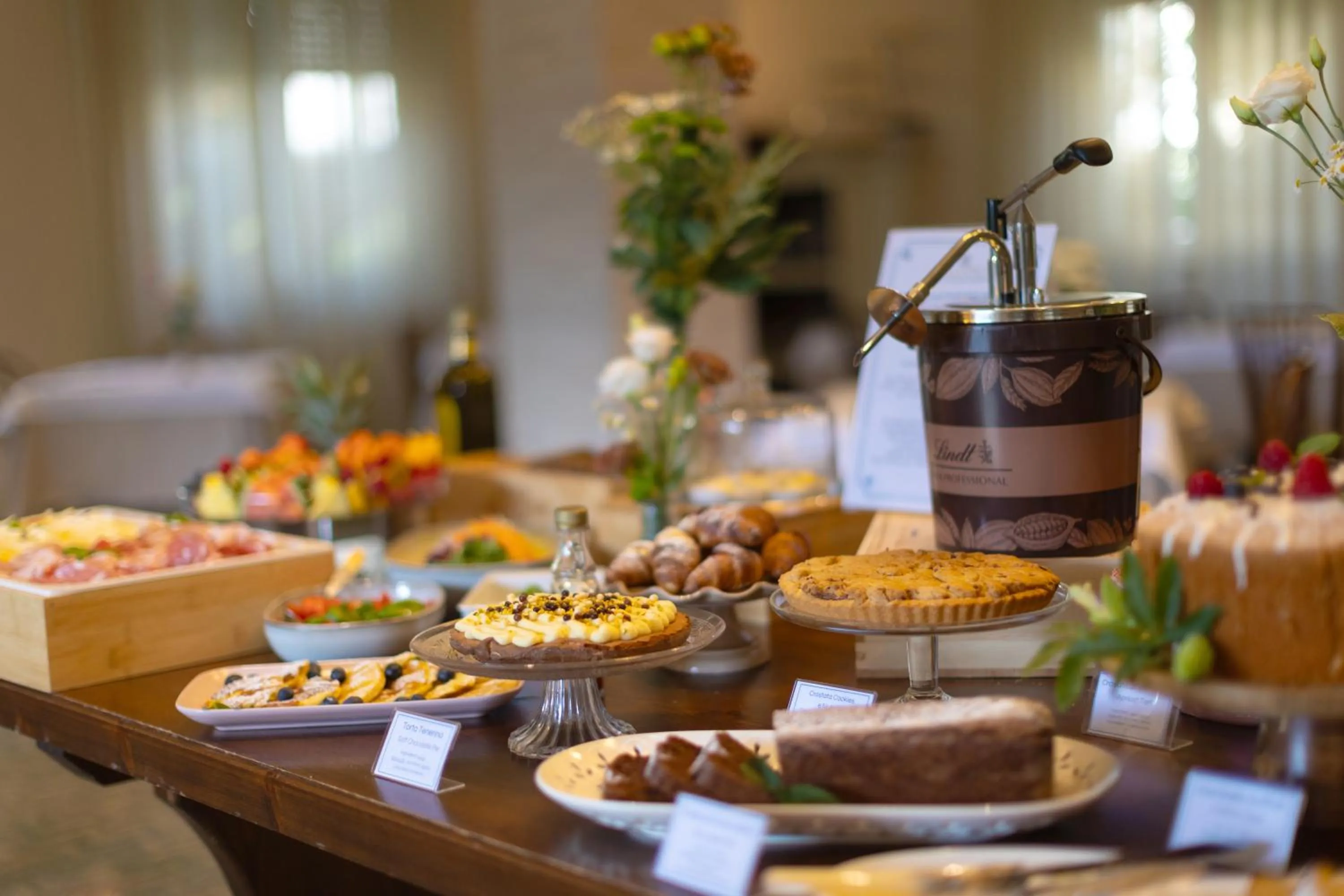 Food and drinks in Hotel Massimo