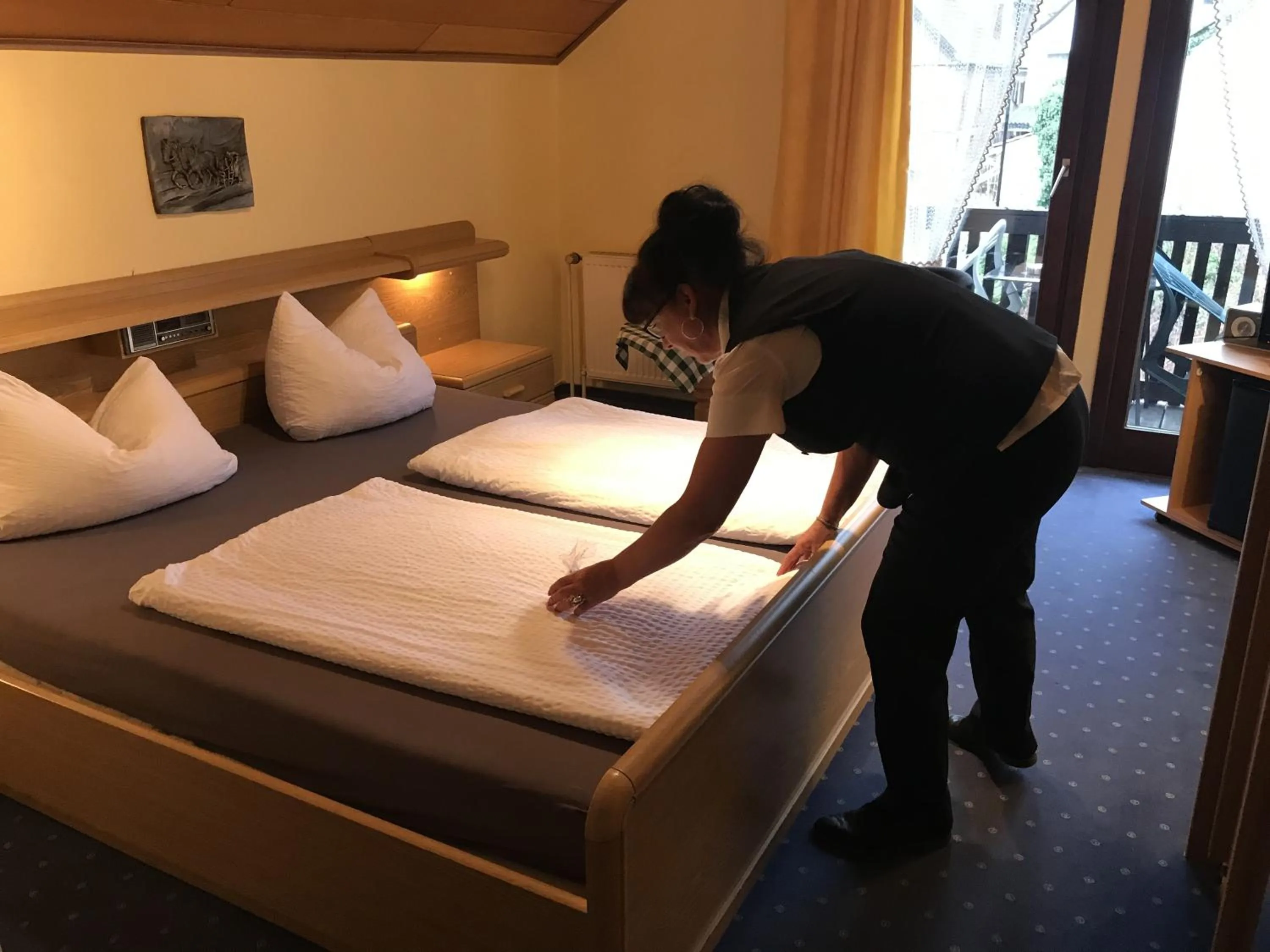 Photo of the whole room, Bed in Hotel Hoxter Am Jakobsweg
