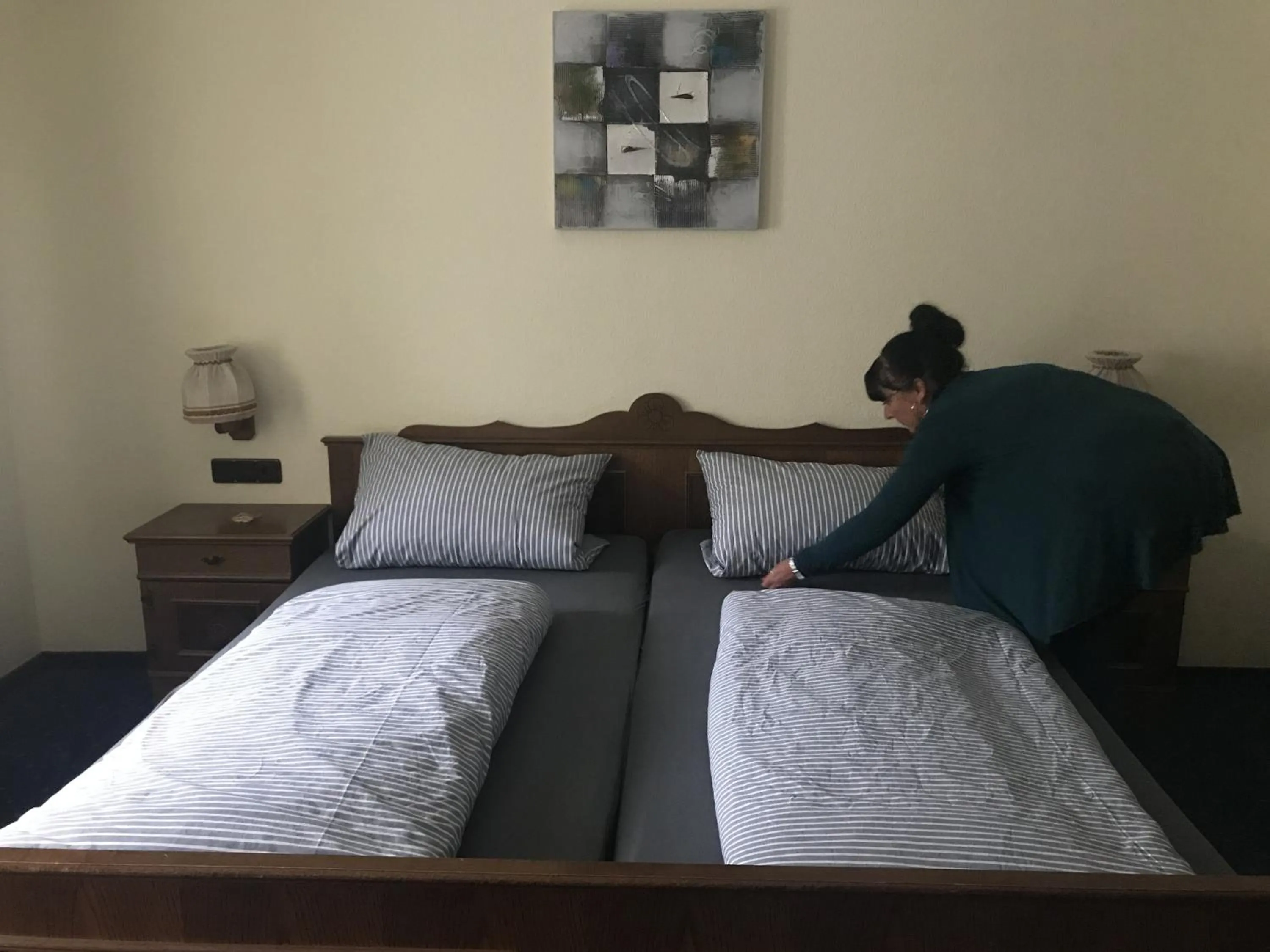 Photo of the whole room, Bed in Hotel Hoxter Am Jakobsweg