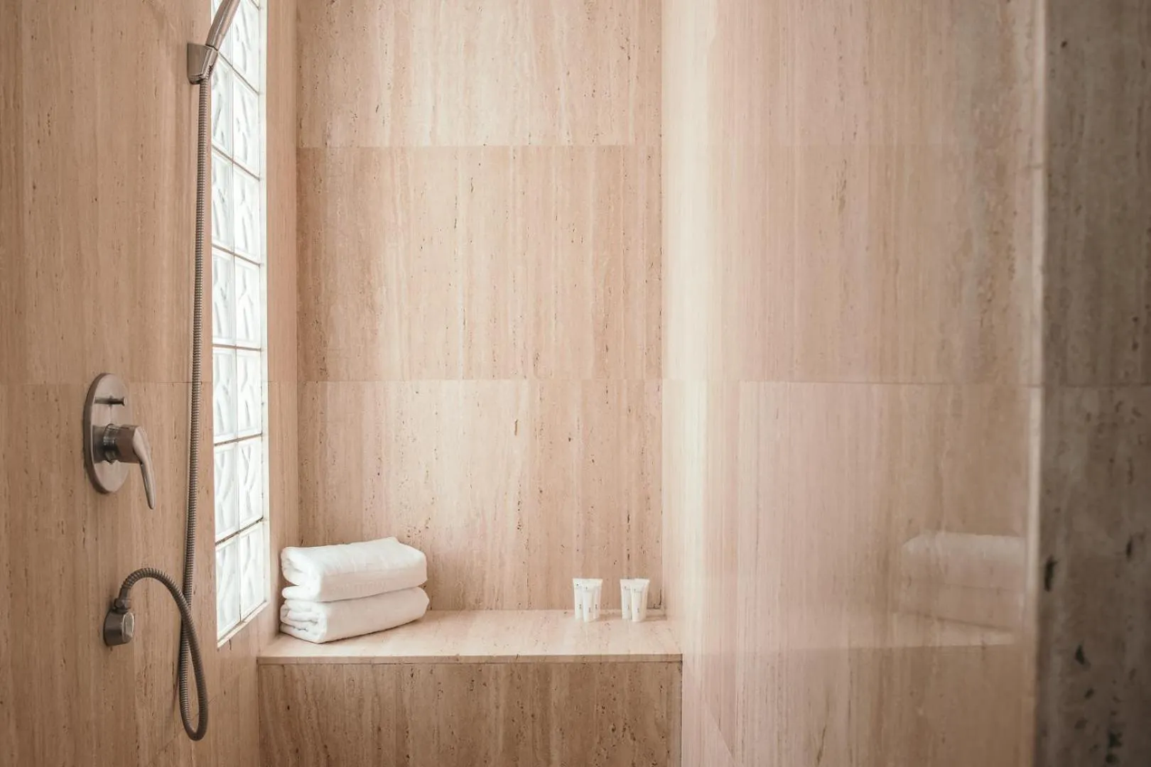 Bathroom in Apartamentos Boutique Vida