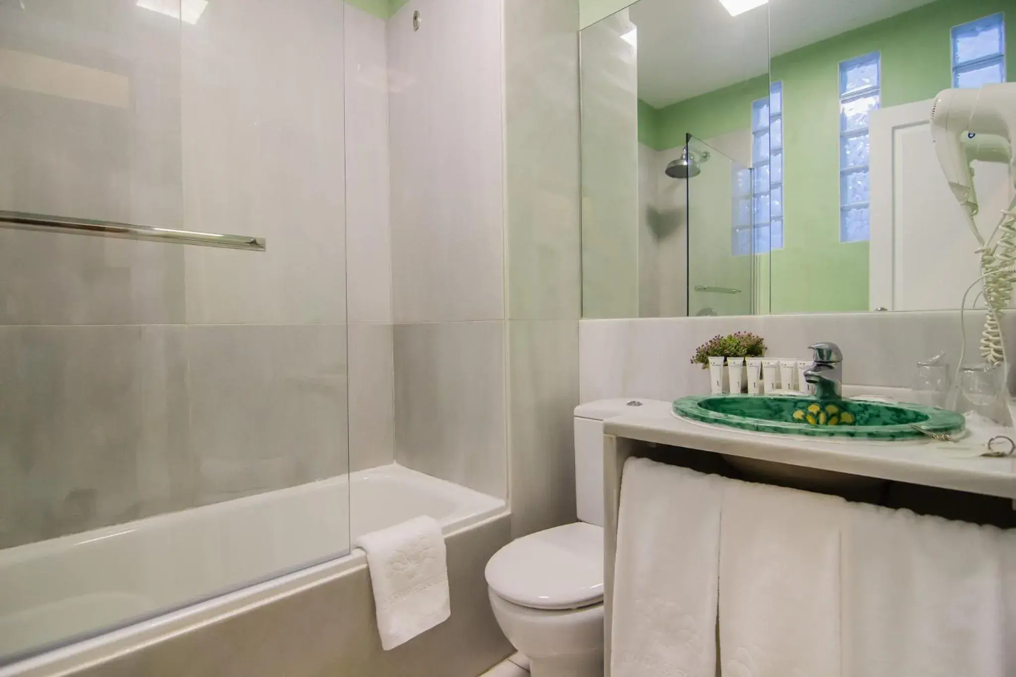 Two-Bedroom Apartment in Apartamentos Boutique Vida Two-Bedroom Apartment in Apartamentos Boutique Vida