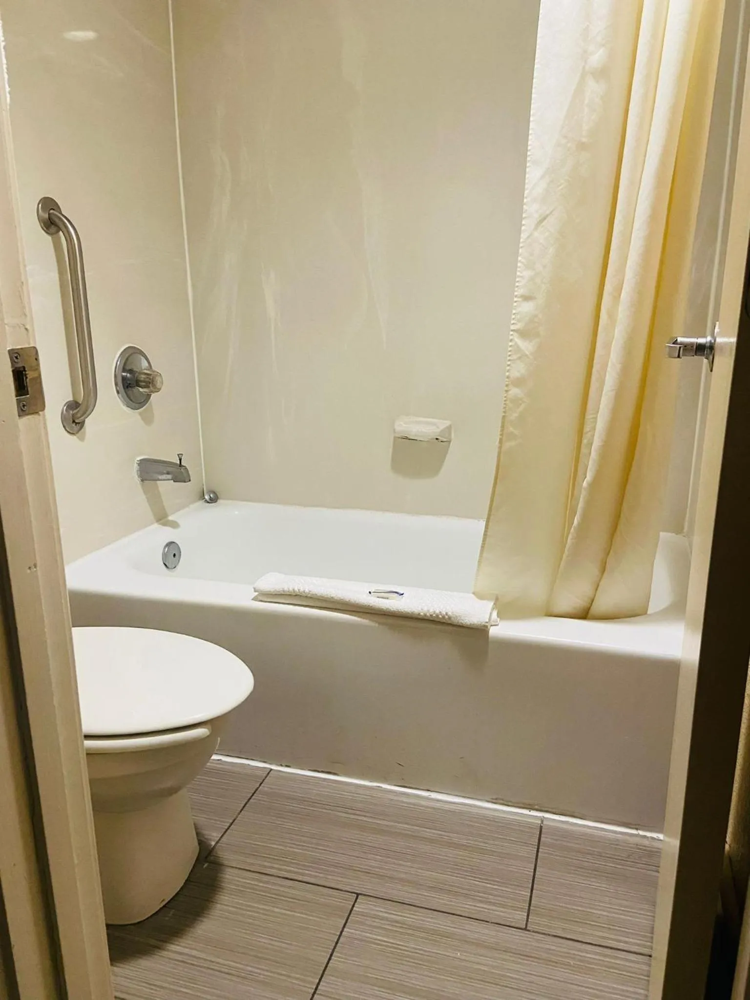 Bathroom in BlissPoint Inn Northwest Indianapolis