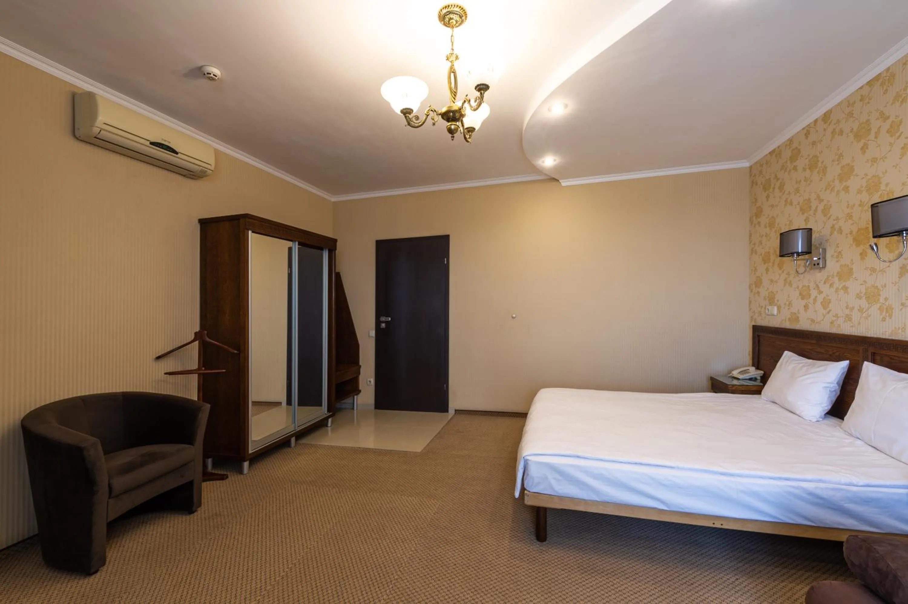 Junior Suite in Kamelot