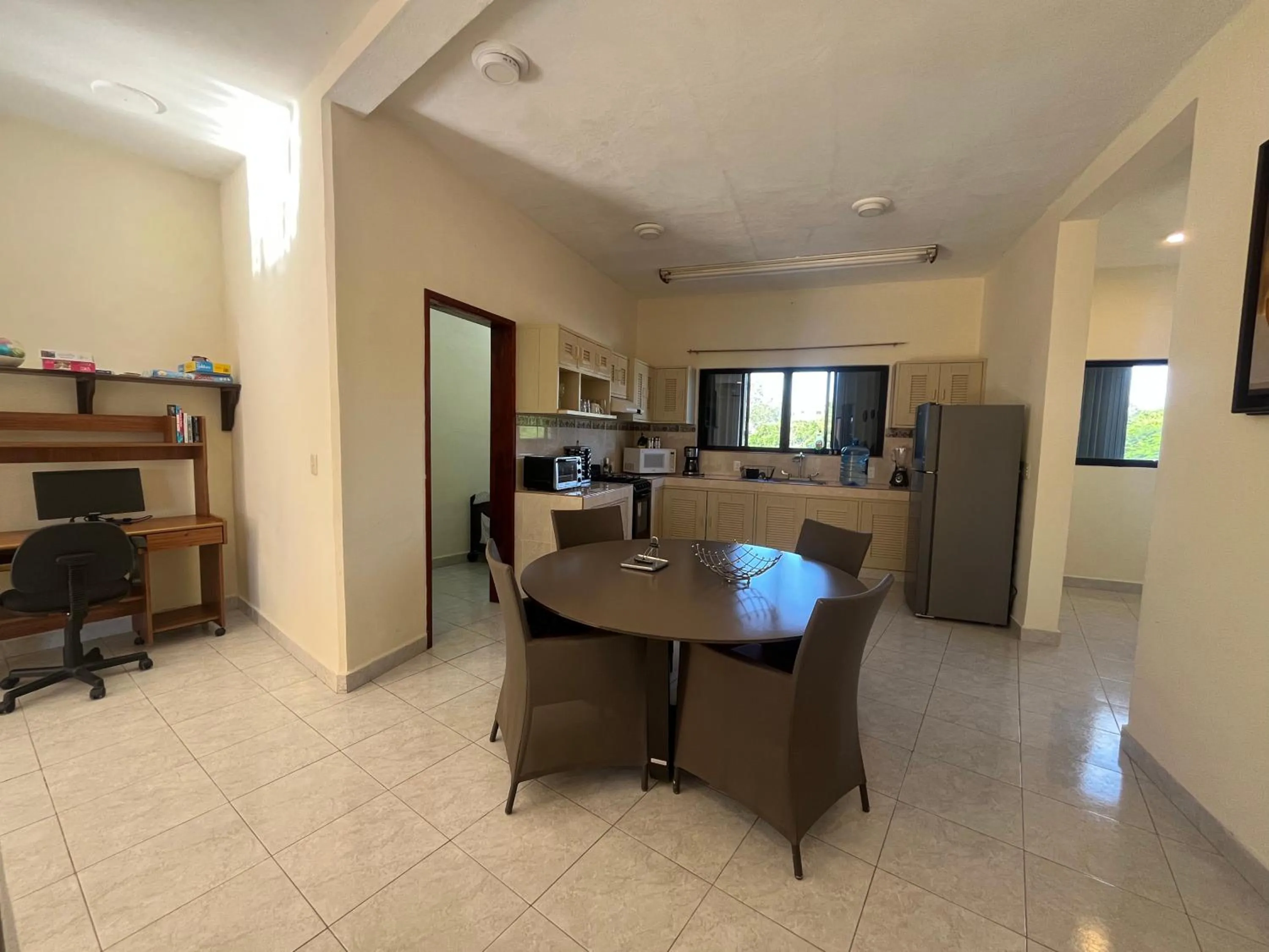 Dining area in Hotel Caribe