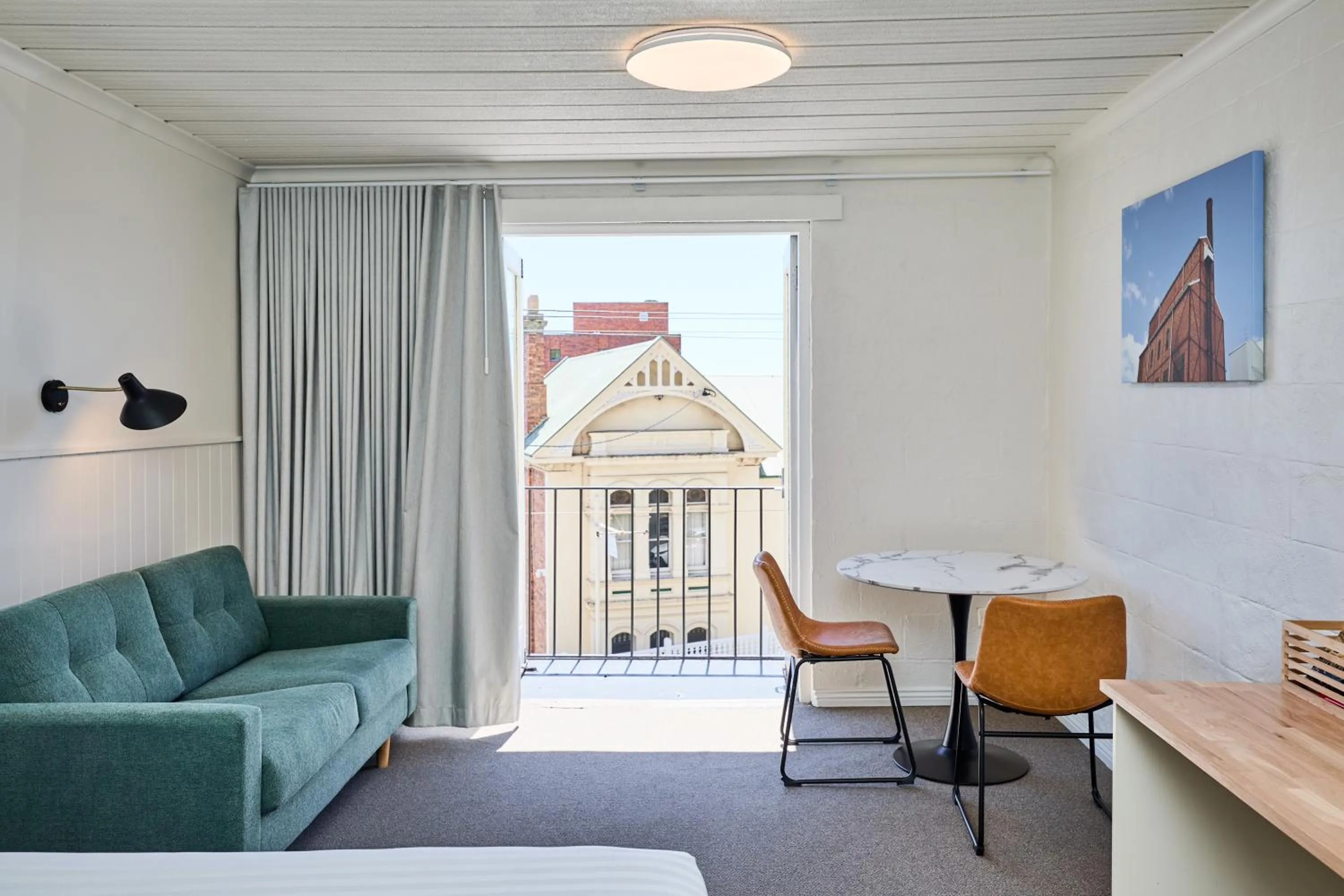 Living room in Balmoral On York