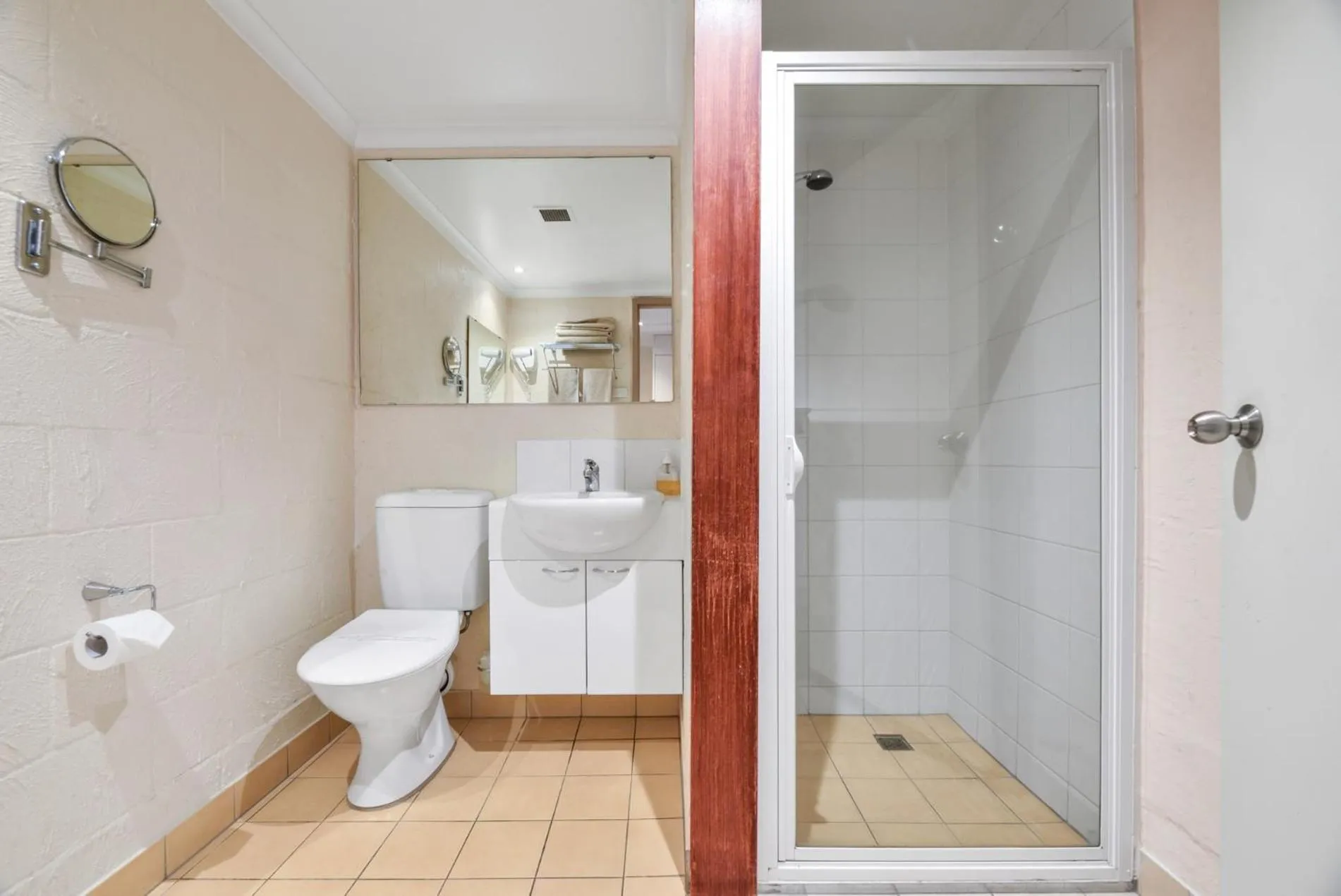 Shower in Balmoral On York