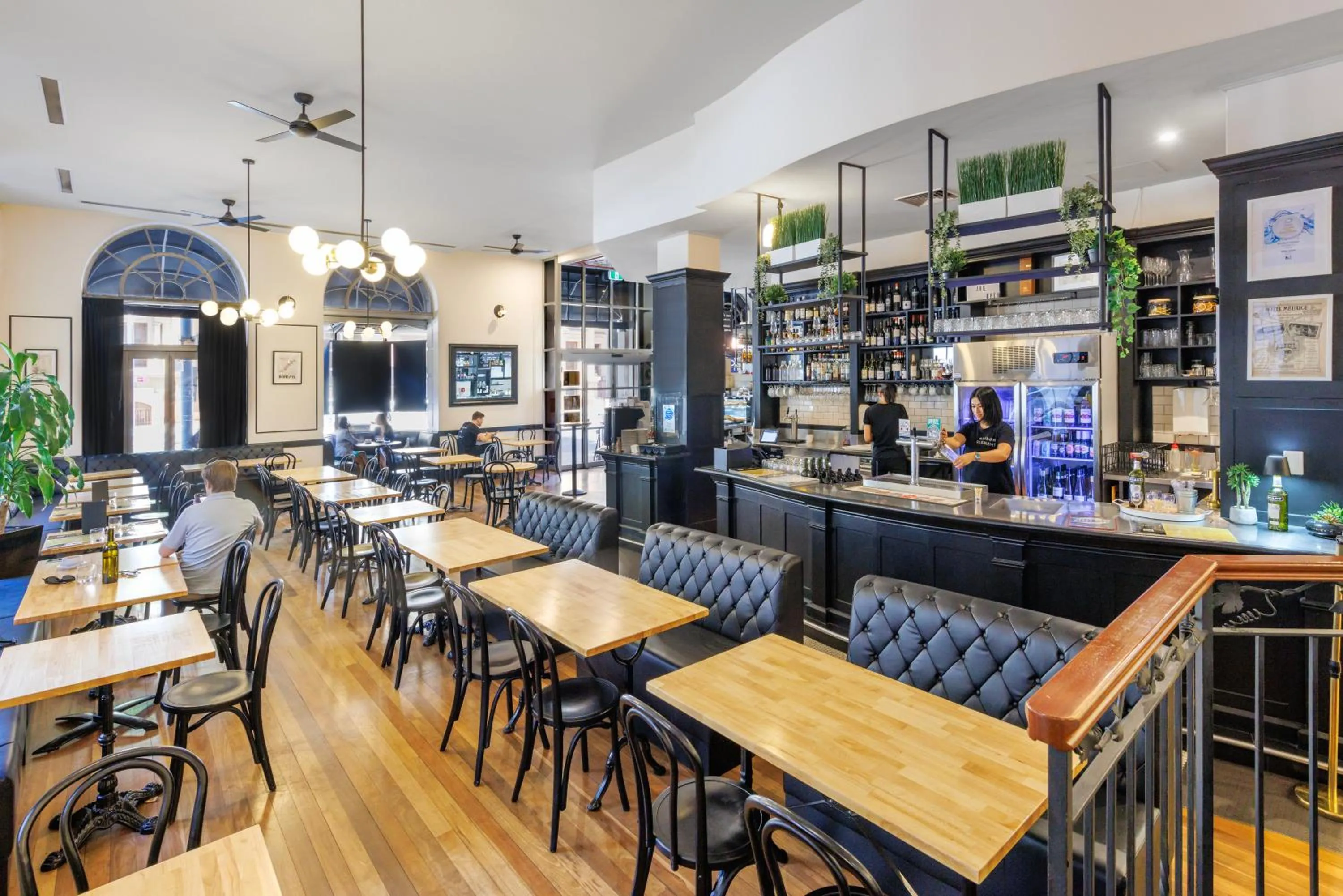 Restaurant/places to eat in The Chancellor on Currie