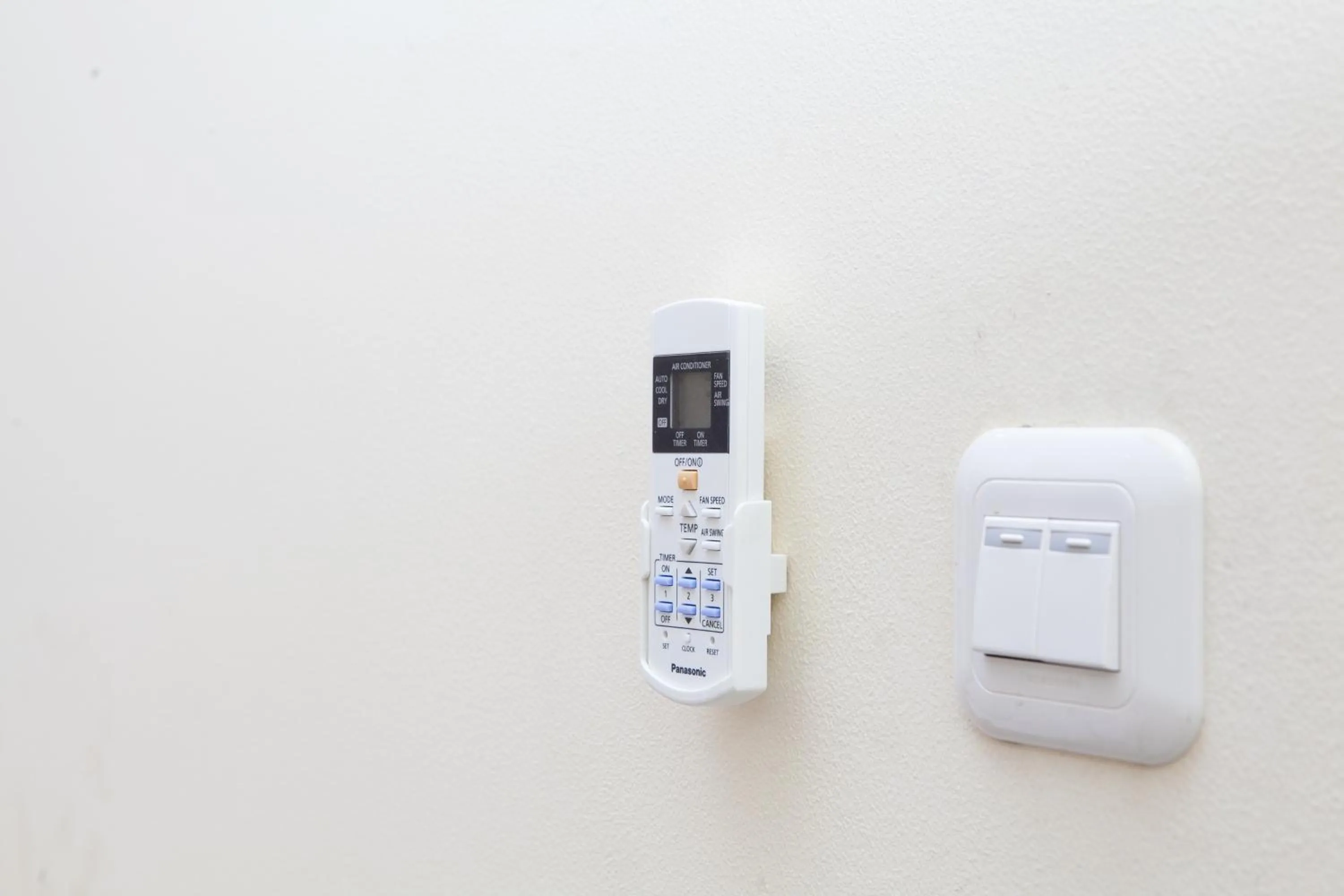 RedDoorz Plus near Pasundan University