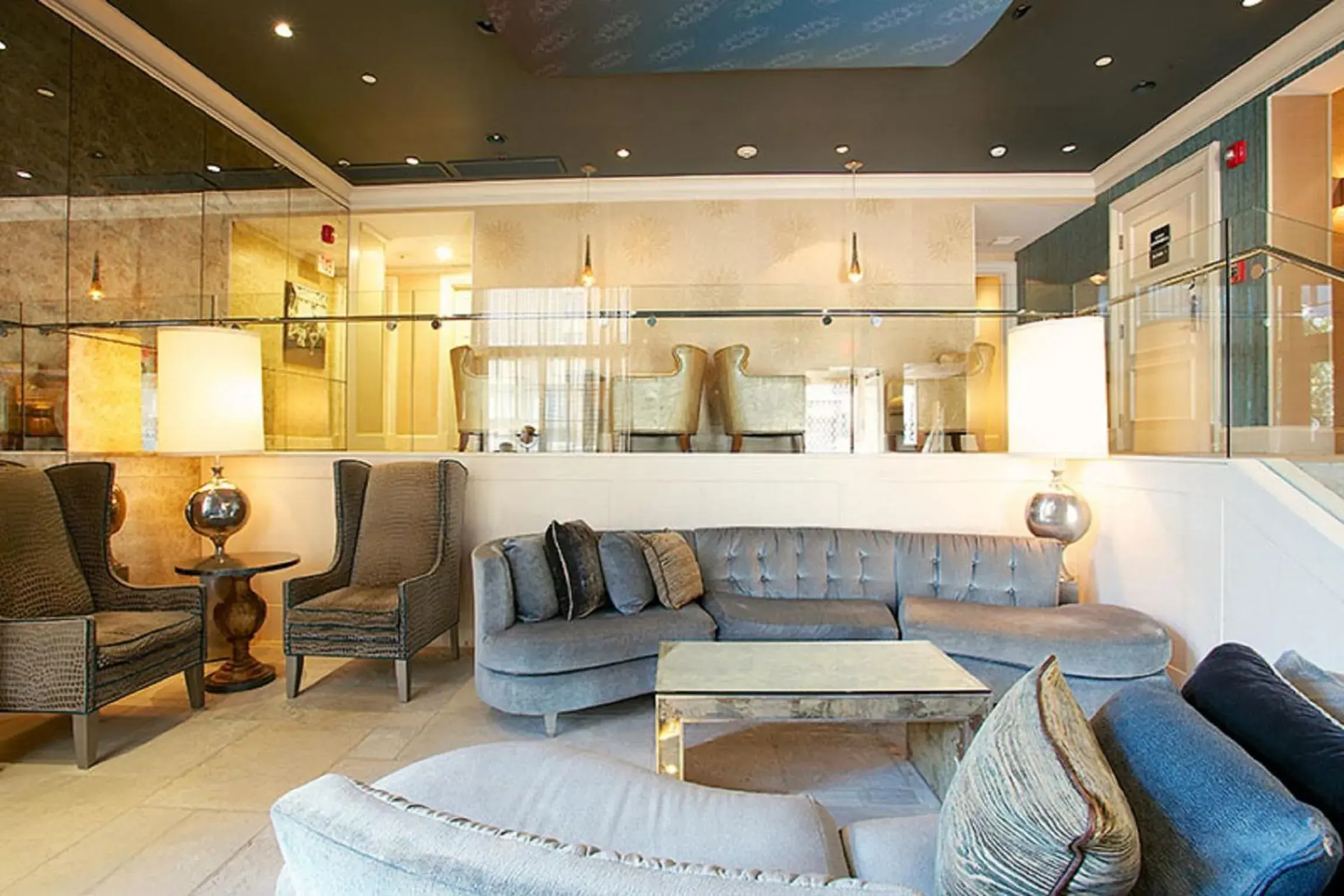 Lobby or reception in Hotel Veritas Lobby or reception in Hotel Veritas