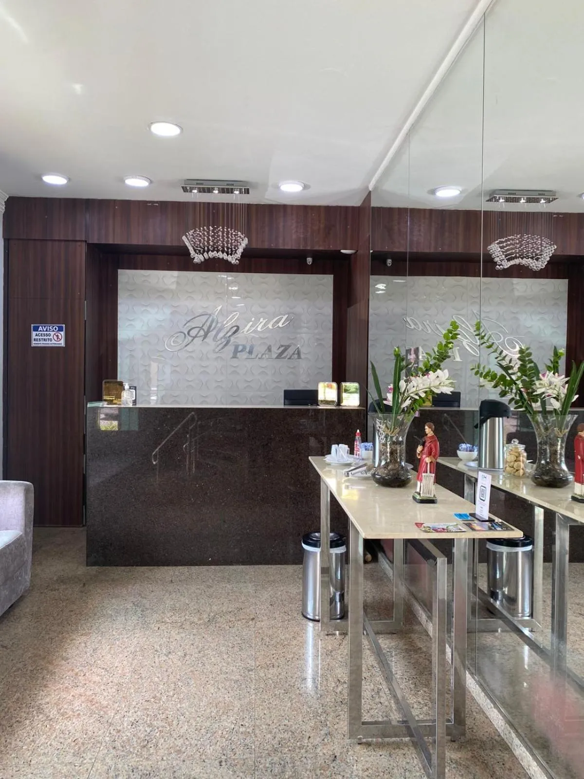 Alzira Plaza Hotel