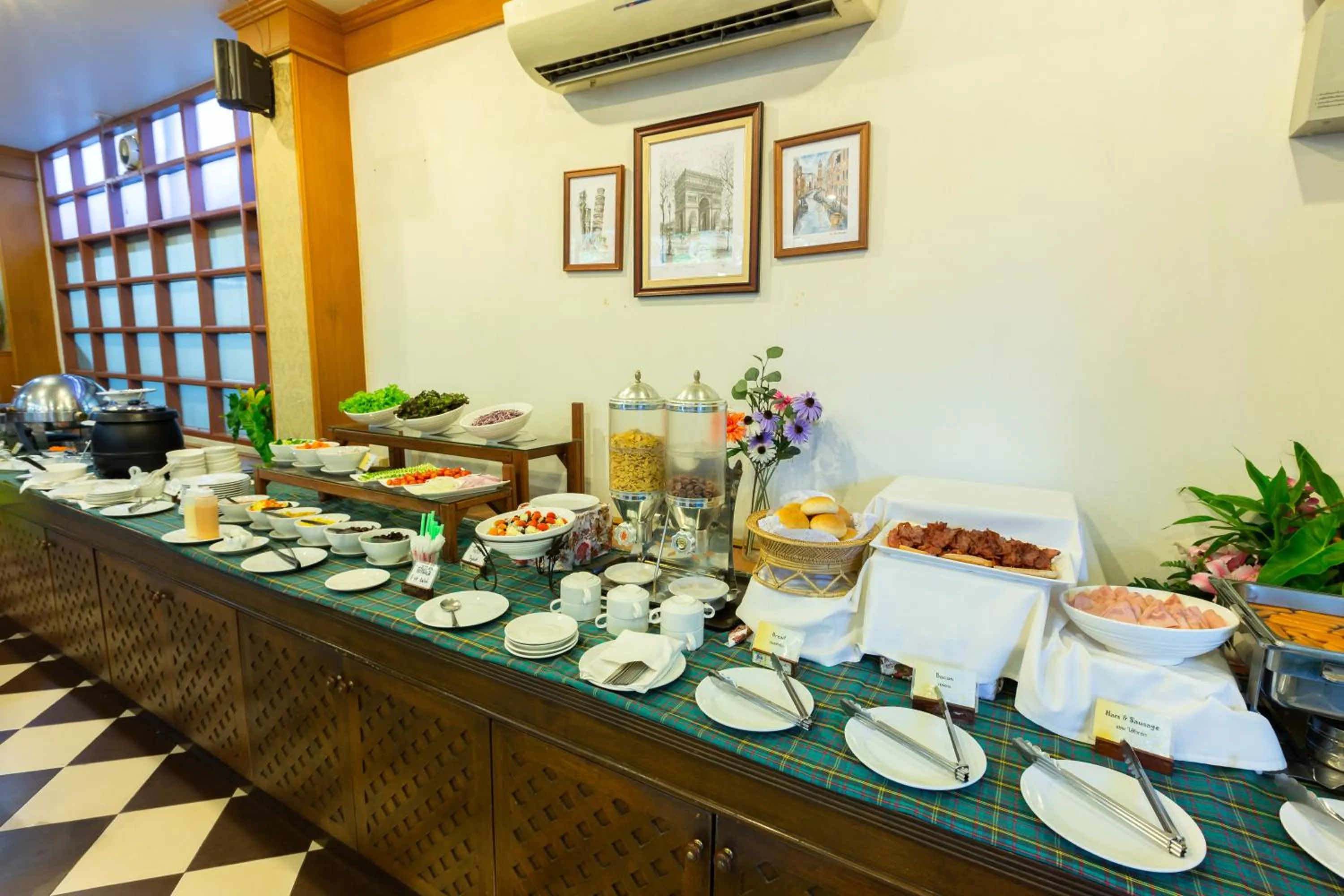 Breakfast in Surin Majestic Hotel