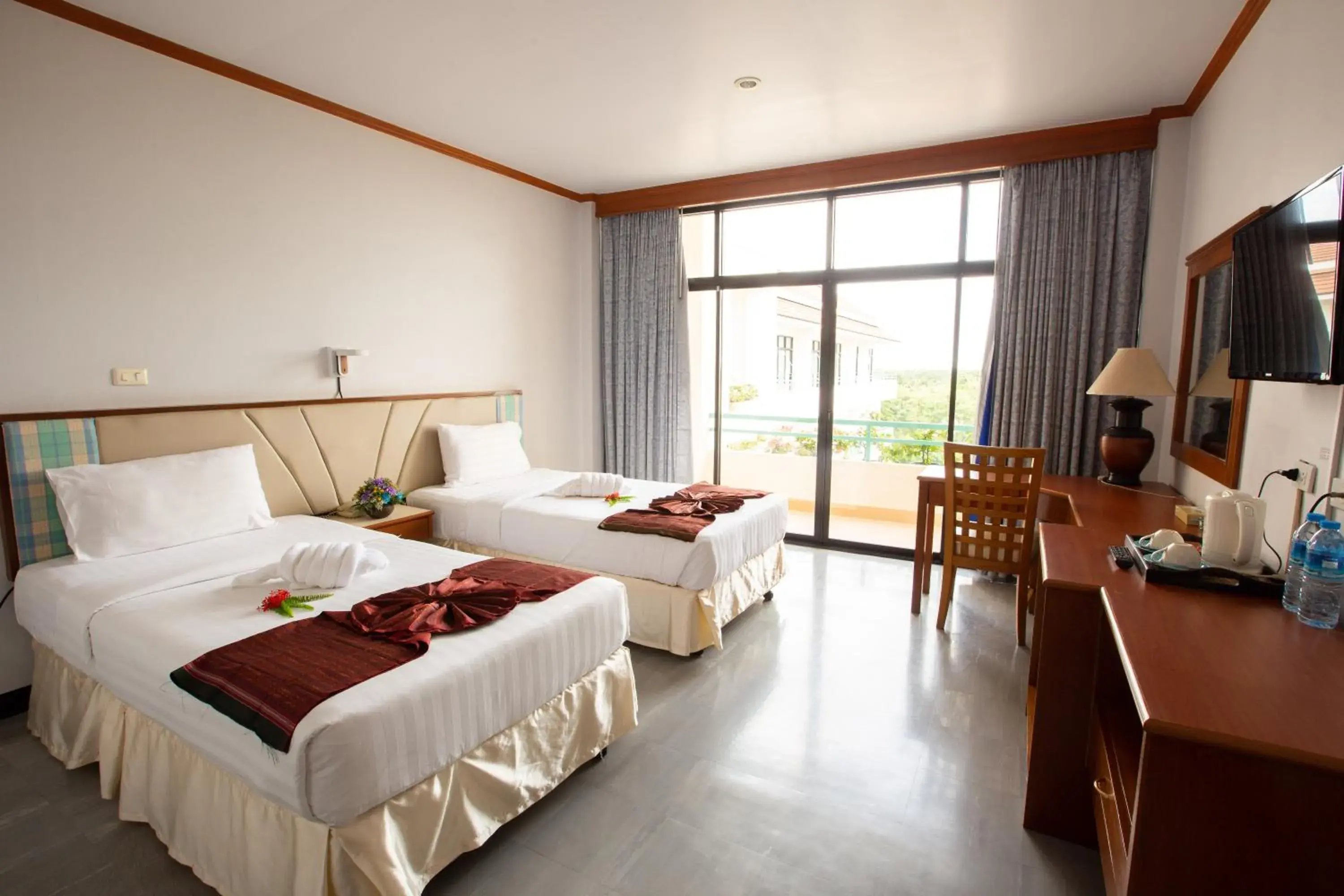 Bed in Surin Majestic Hotel Bed in Surin Majestic Hotel