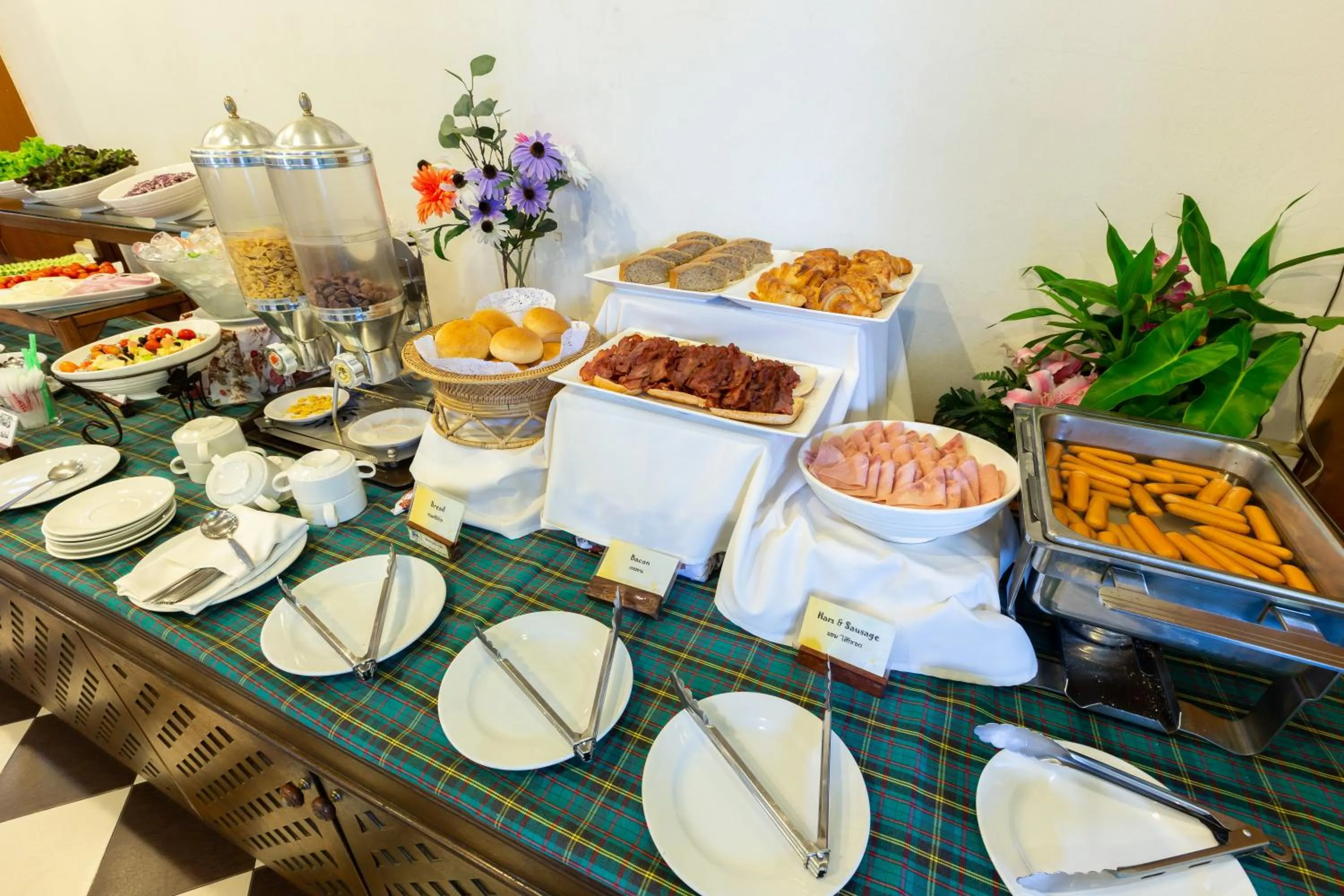 Breakfast in Surin Majestic Hotel