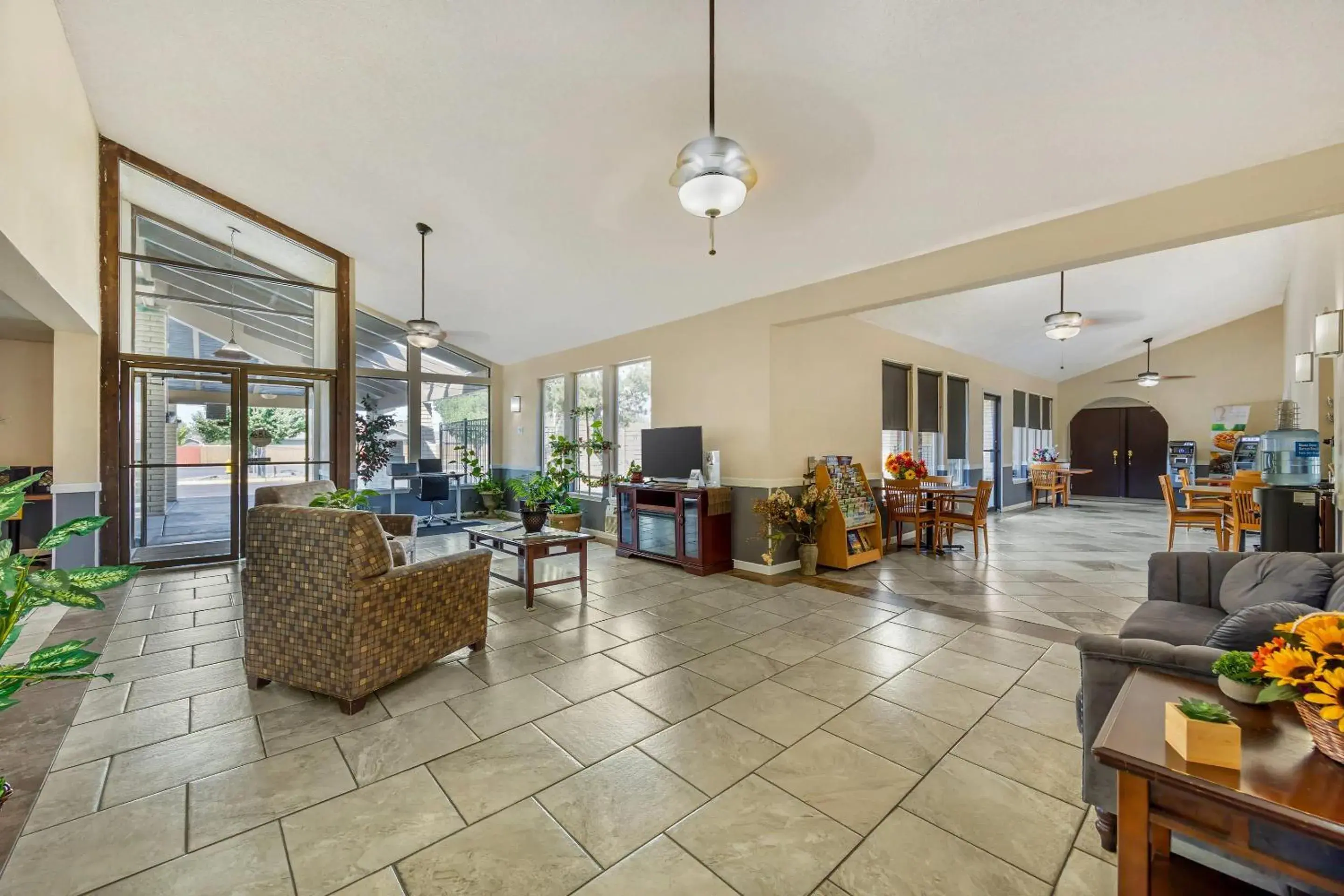 Lobby or reception in Quality Inn Umatilla - Hermiston Lobby or reception in Quality Inn Umatilla - Hermiston