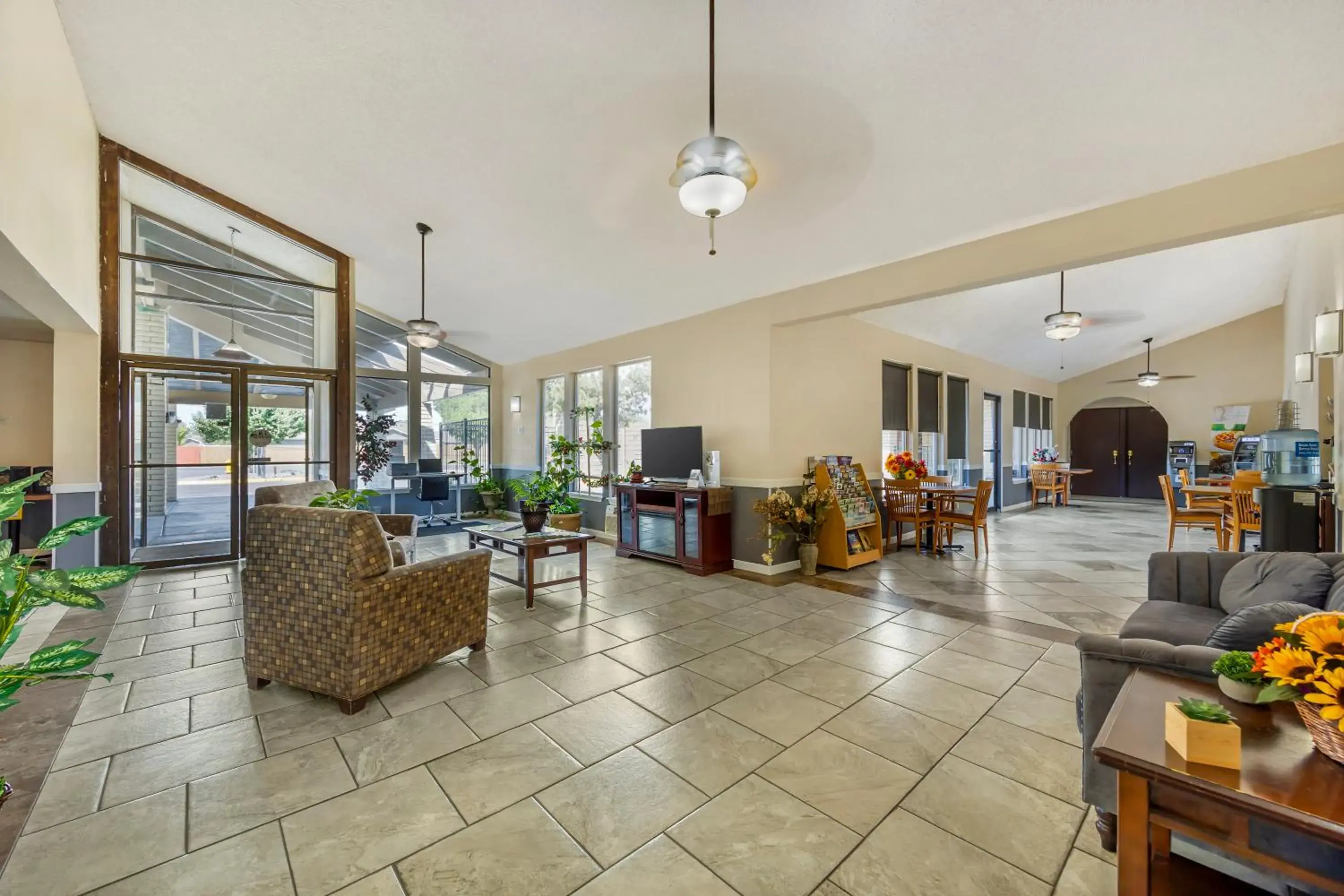 Lobby or reception in Quality Inn Umatilla - Hermiston Lobby or reception in Quality Inn Umatilla - Hermiston