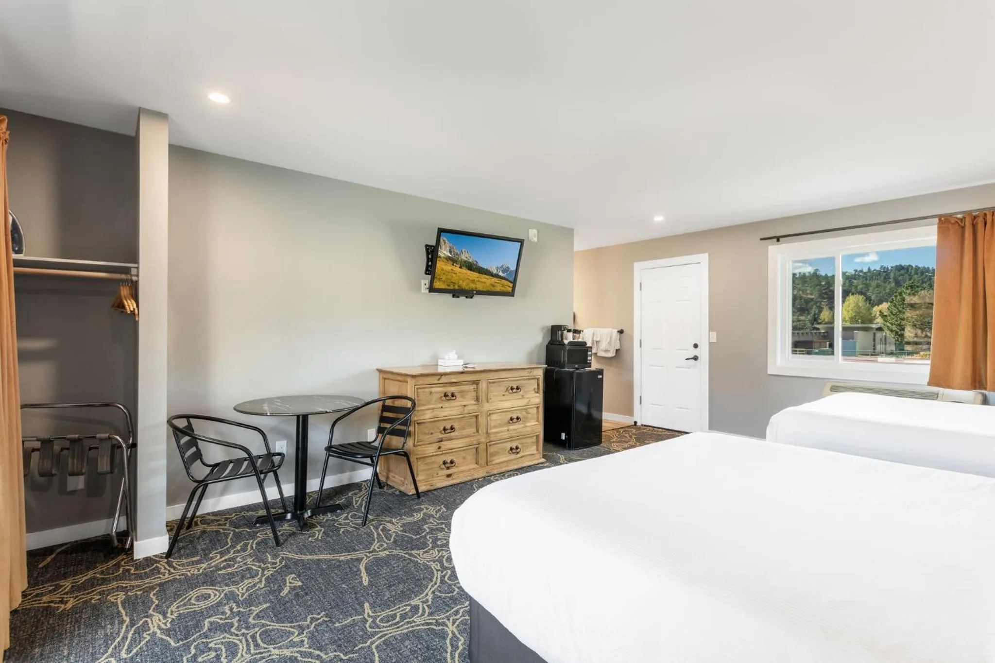 Bed in Discovery Lodge