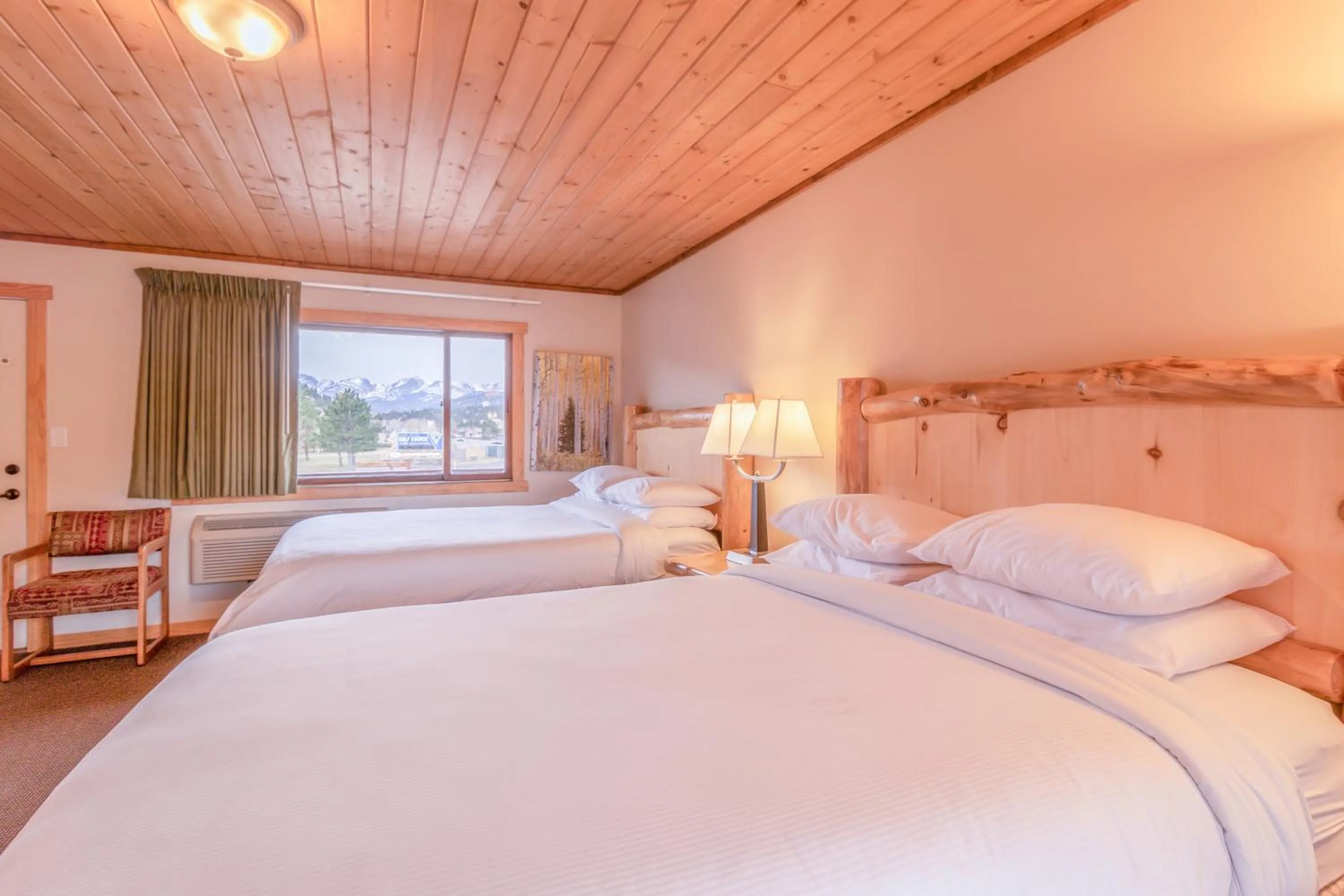 Bed in Discovery Lodge