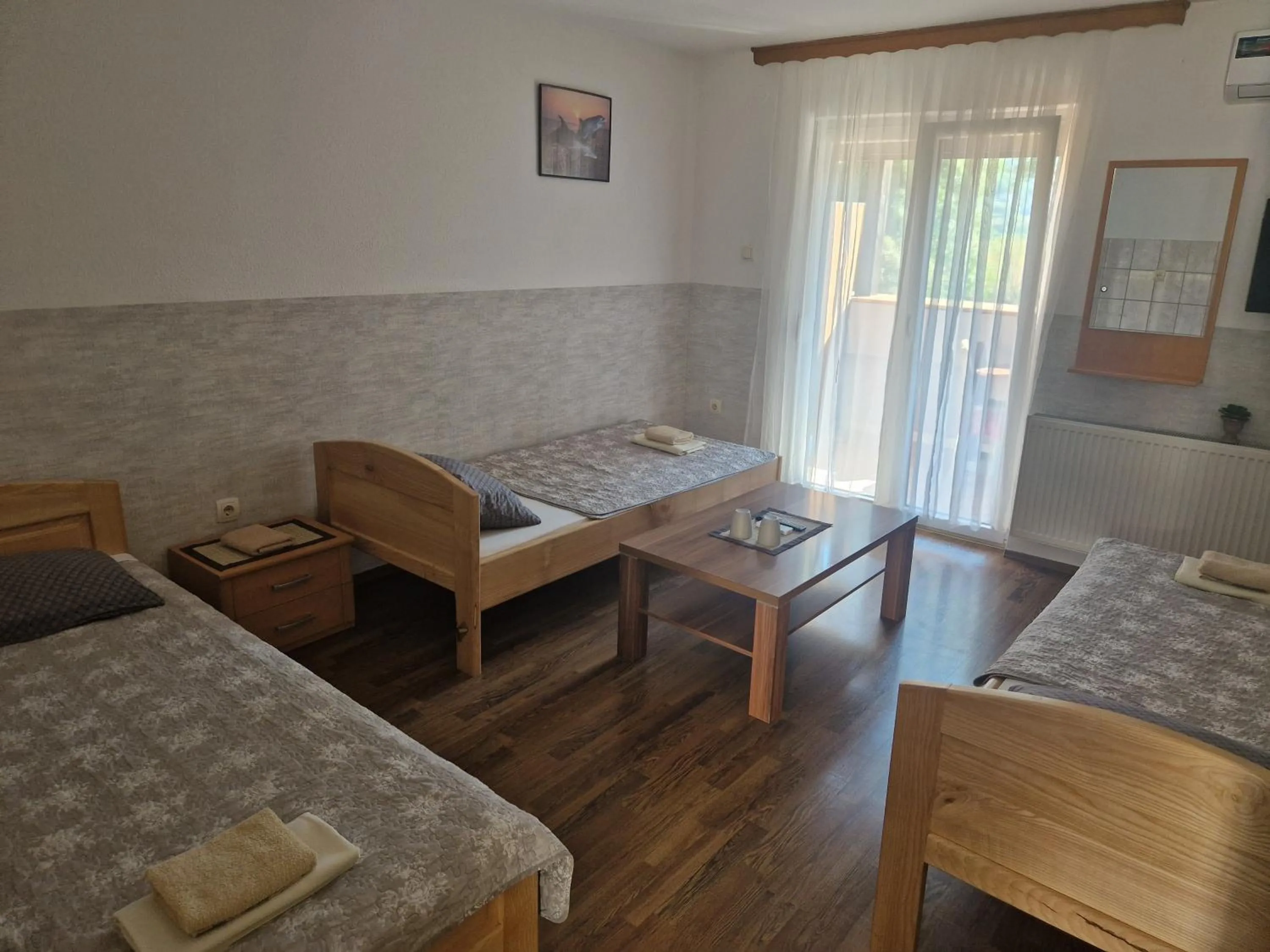 Restoran i sobe "Tocak"