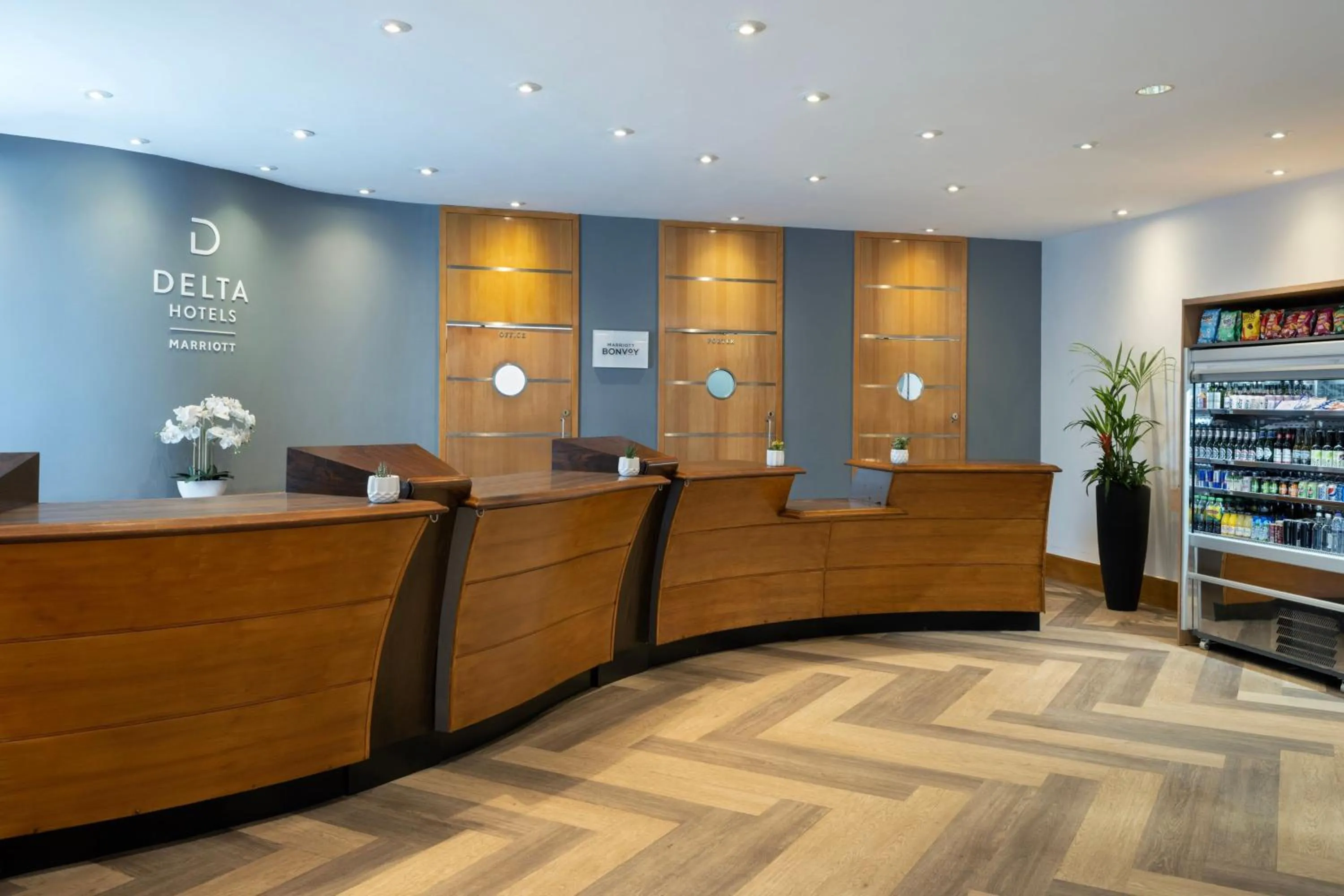 Lobby or reception in Delta Hotels by Marriott Bexleyheath