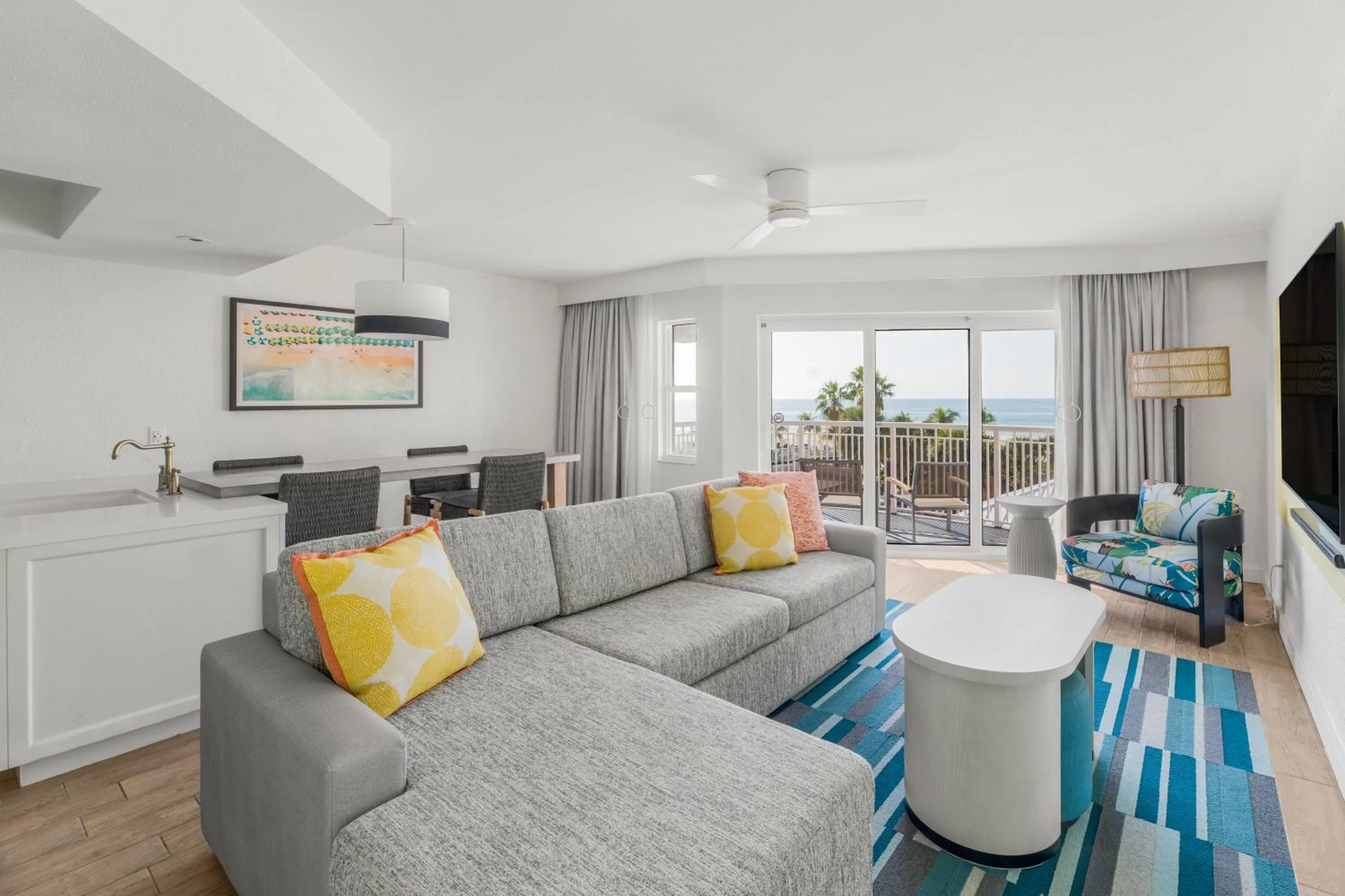 Beach House Suites by the Don CeSar