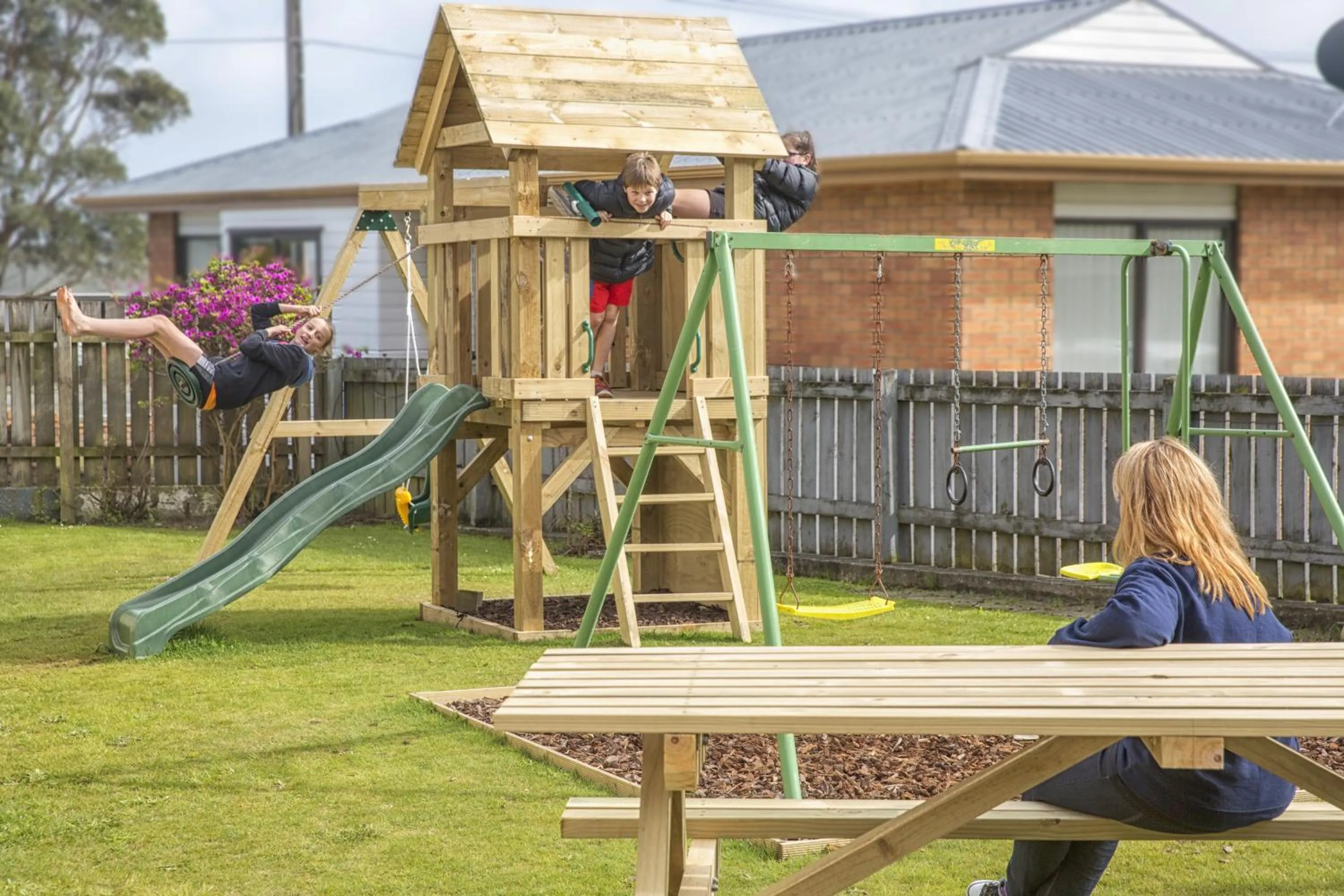 Children play ground in Greymouth Motel