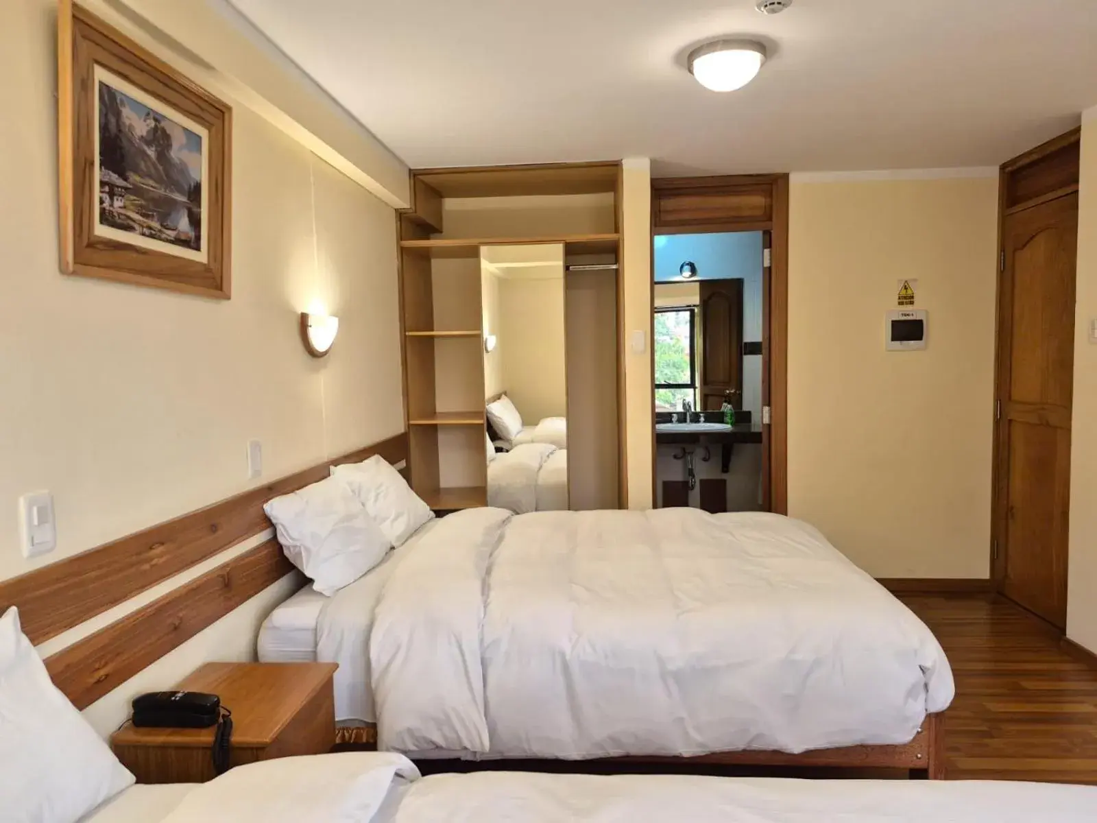 Double or Twin Room in Florida del Inca Hotel Double or Twin Room in Florida del Inca Hotel