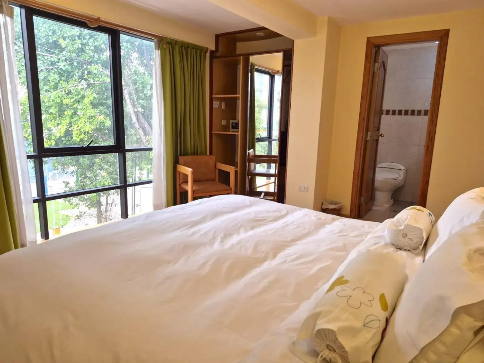 King Room in Florida del Inca Hotel King Room in Florida del Inca Hotel