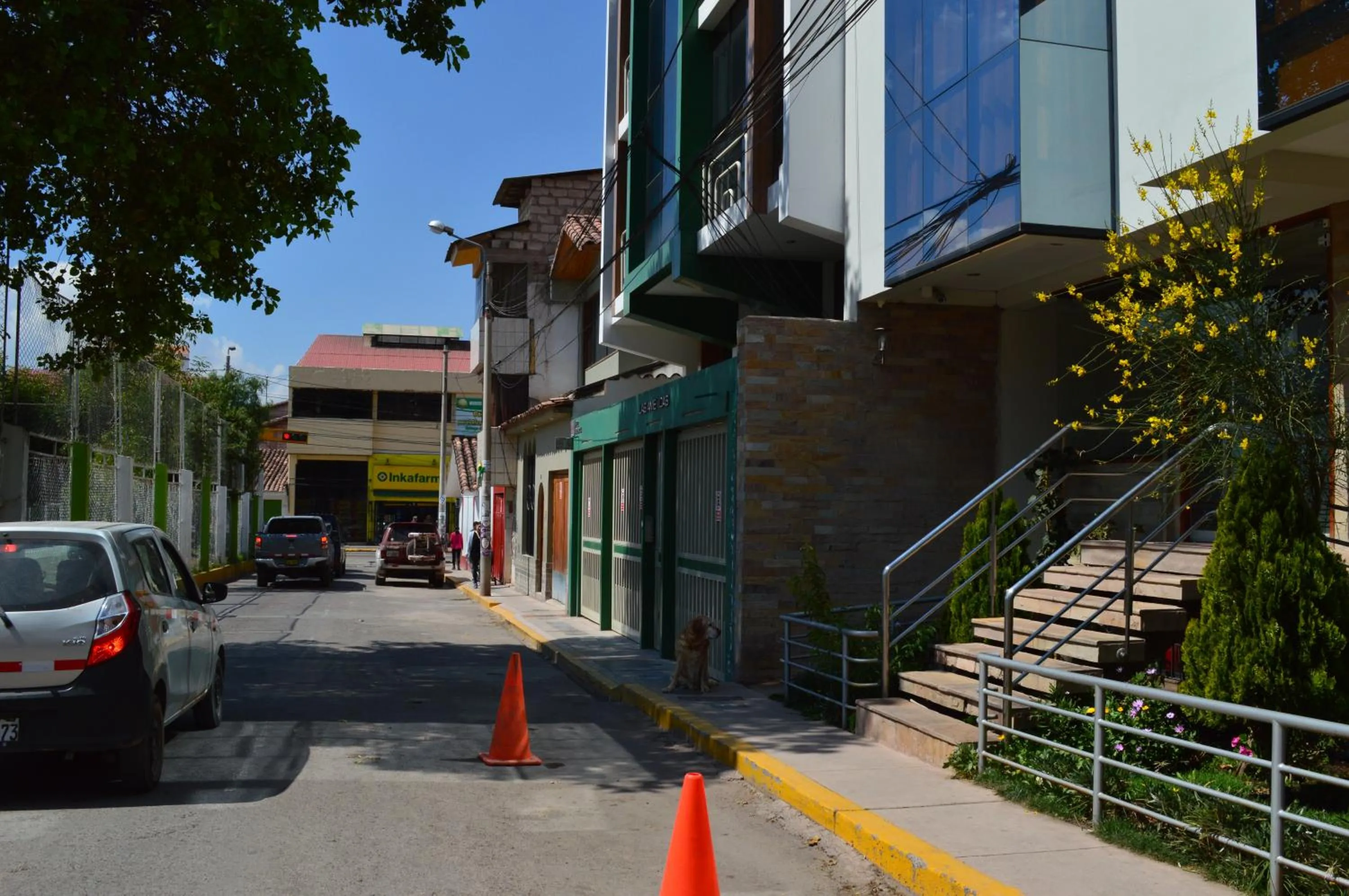 Facade/entrance in Florida del Inca Hotel