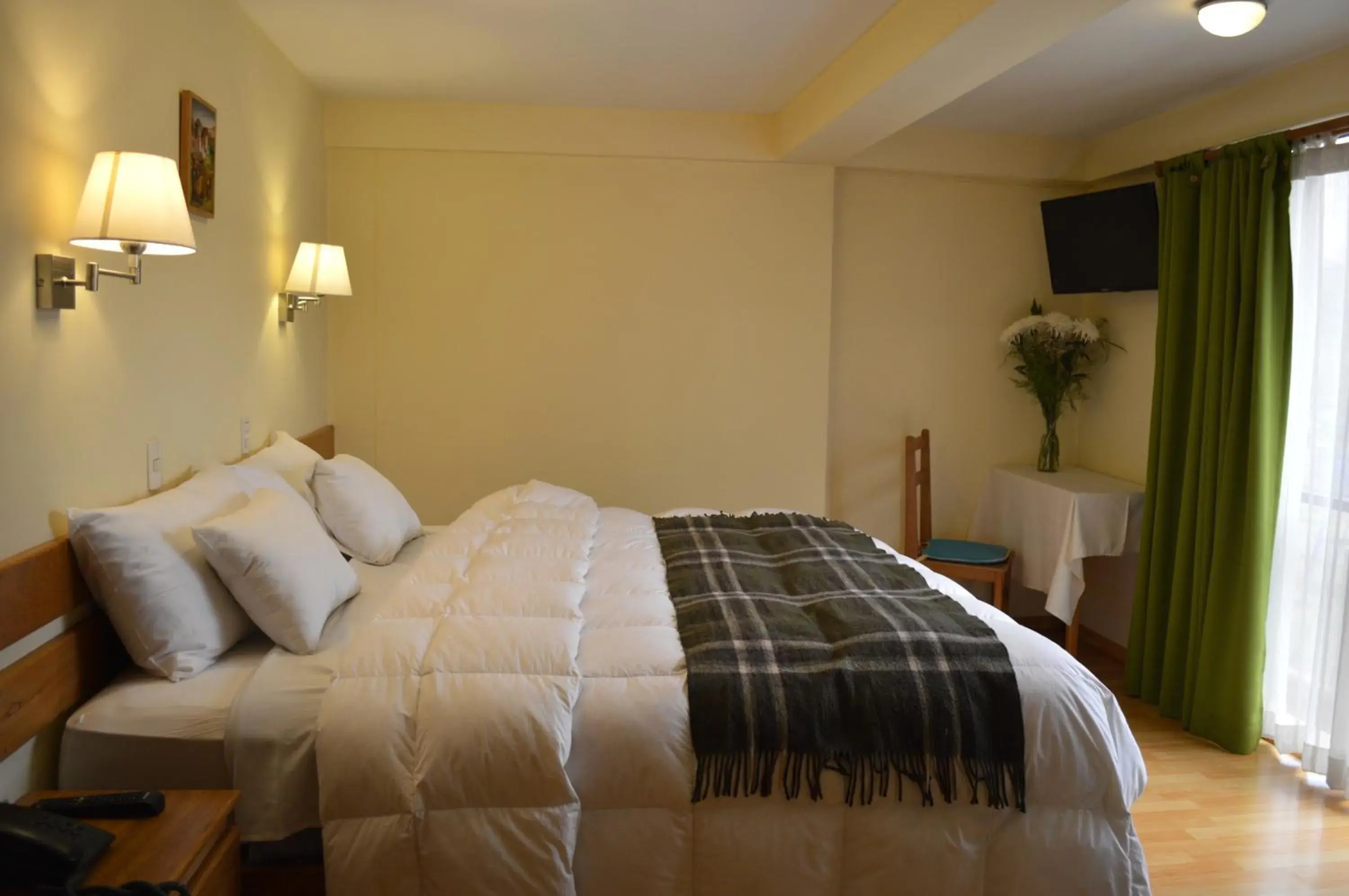 King Room in Florida del Inca Hotel King Room in Florida del Inca Hotel