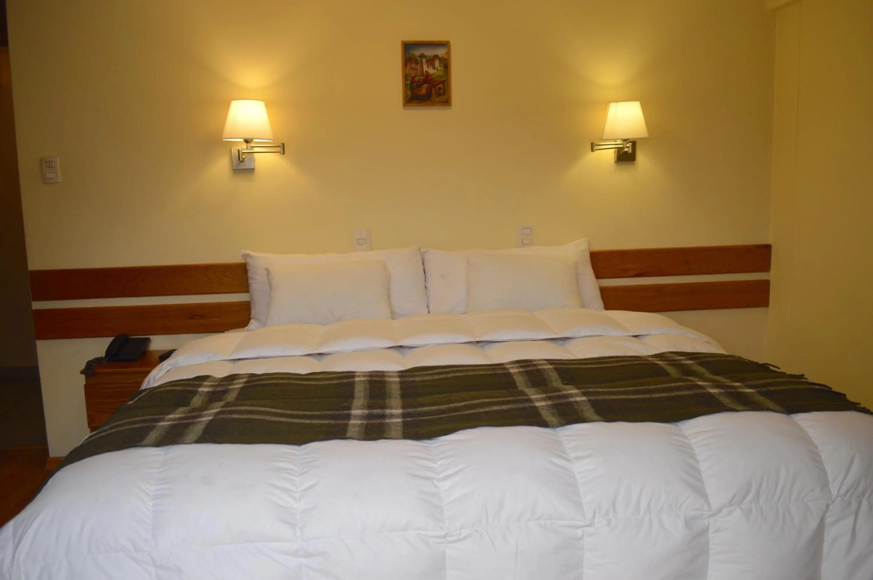 Bed in Florida del Inca Hotel