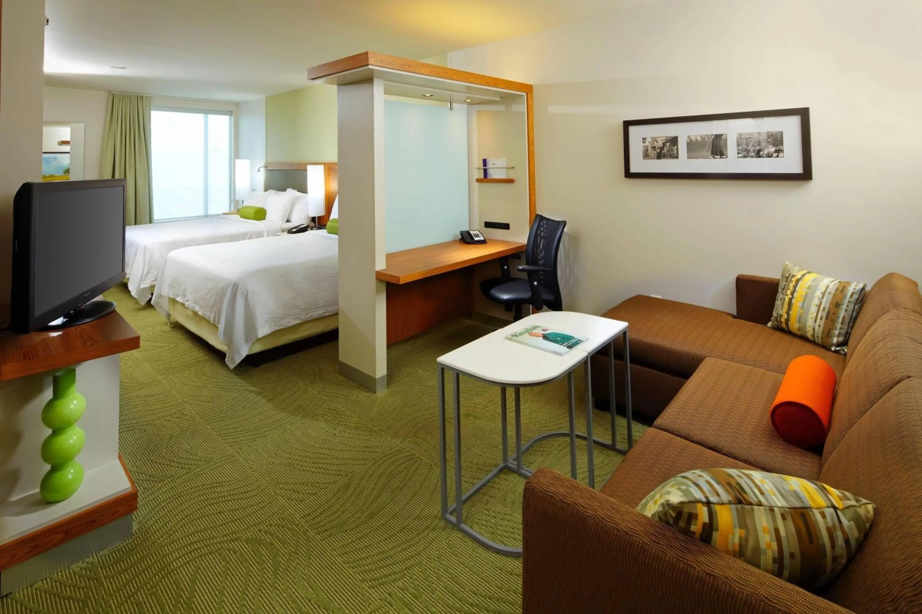 Photo of the whole room, Bed in SpringHill Suites by Marriott Pittsburgh Latrobe