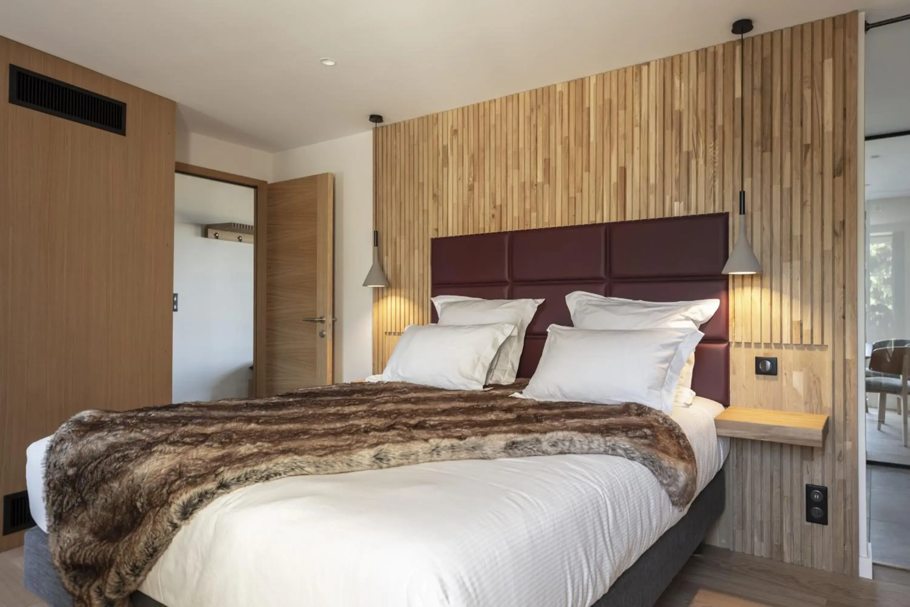 Double Room in Hôtel & Restaurant Origines par Adrien Descouls - Teritoria Double Room in Hôtel & Restaurant Origines par Adrien Descouls - Teritoria