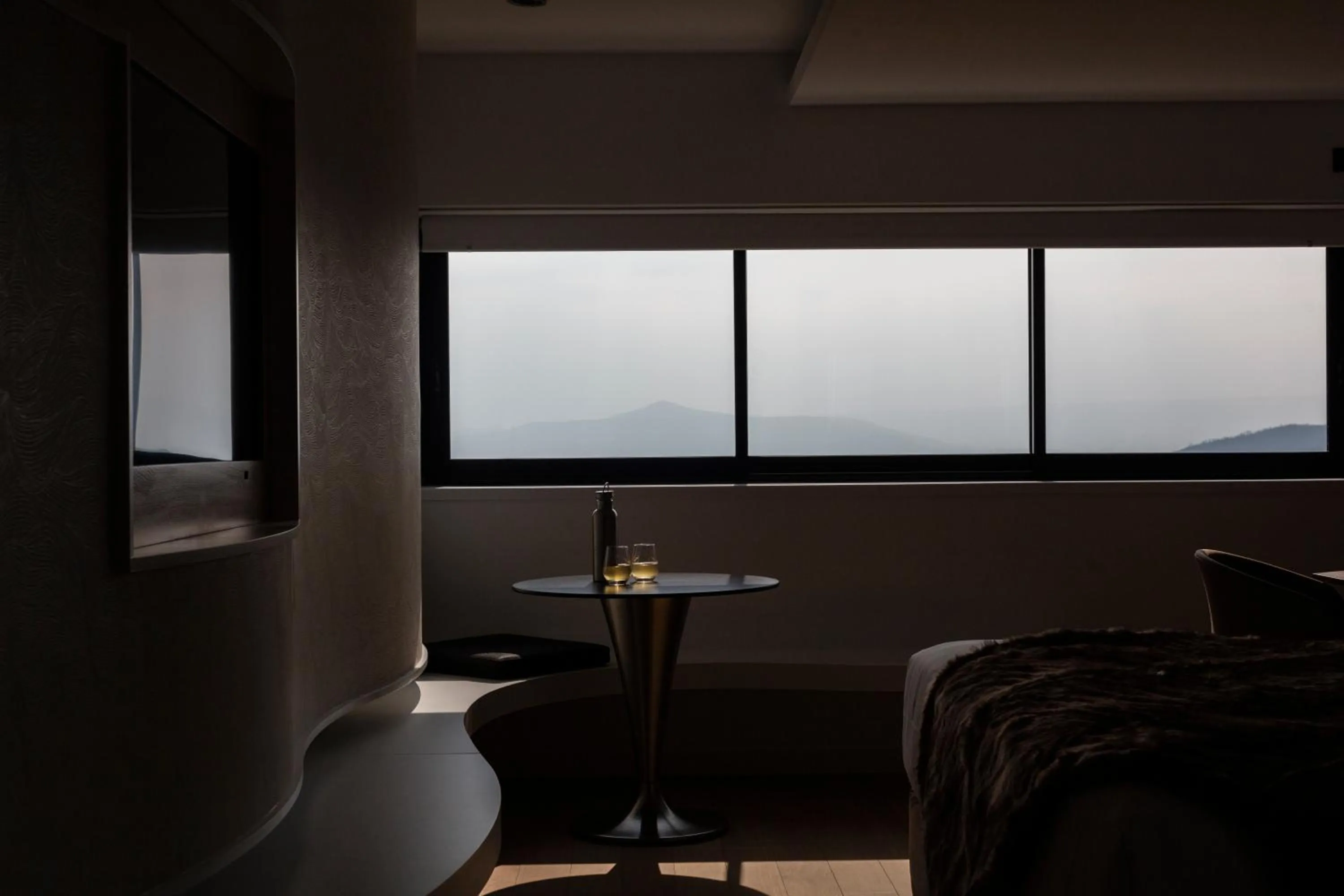 Bedroom, Bed in Hôtel & Restaurant Origines par Adrien Descouls - Teritoria