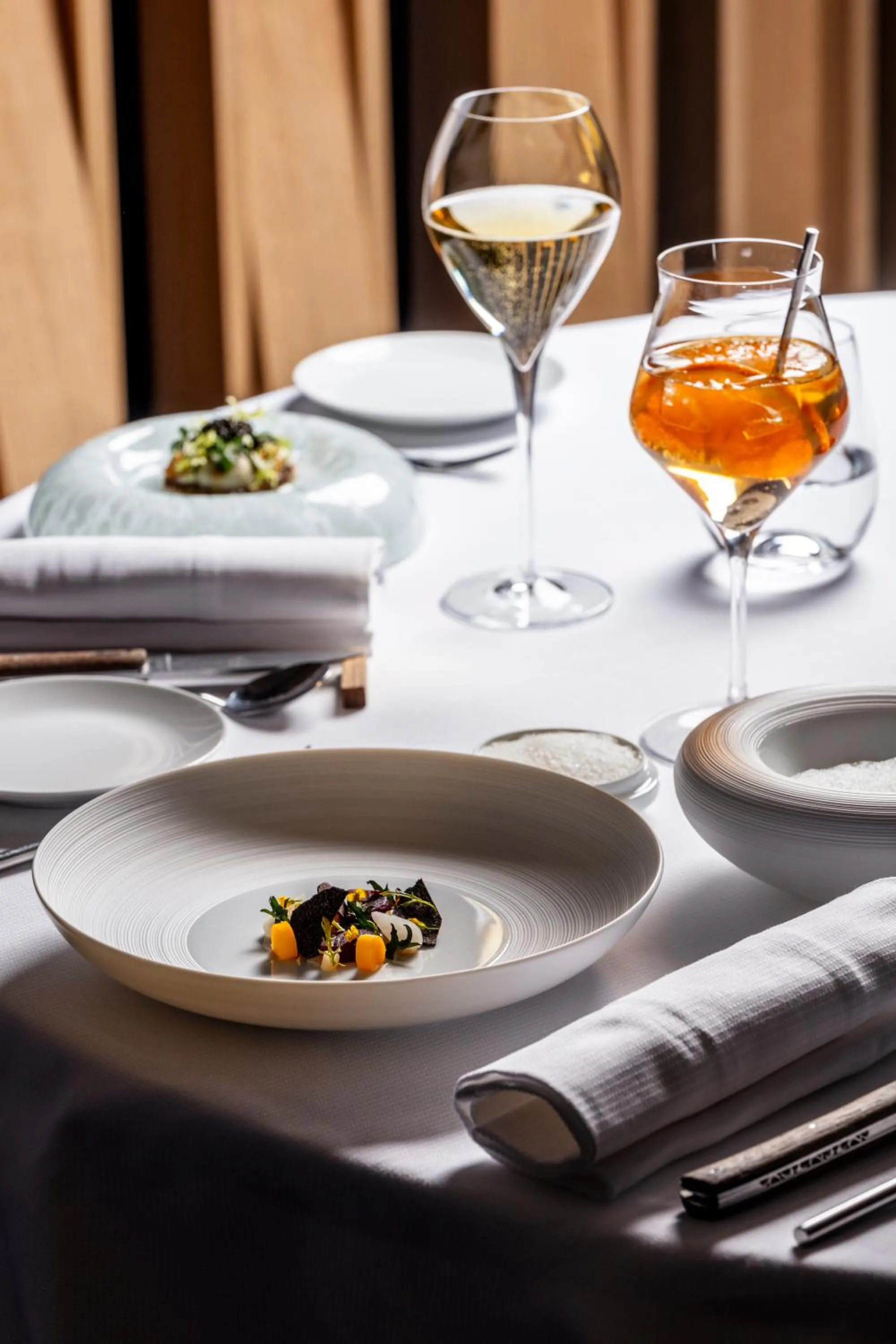 Restaurant/places to eat in Hôtel & Restaurant Origines par Adrien Descouls - Teritoria