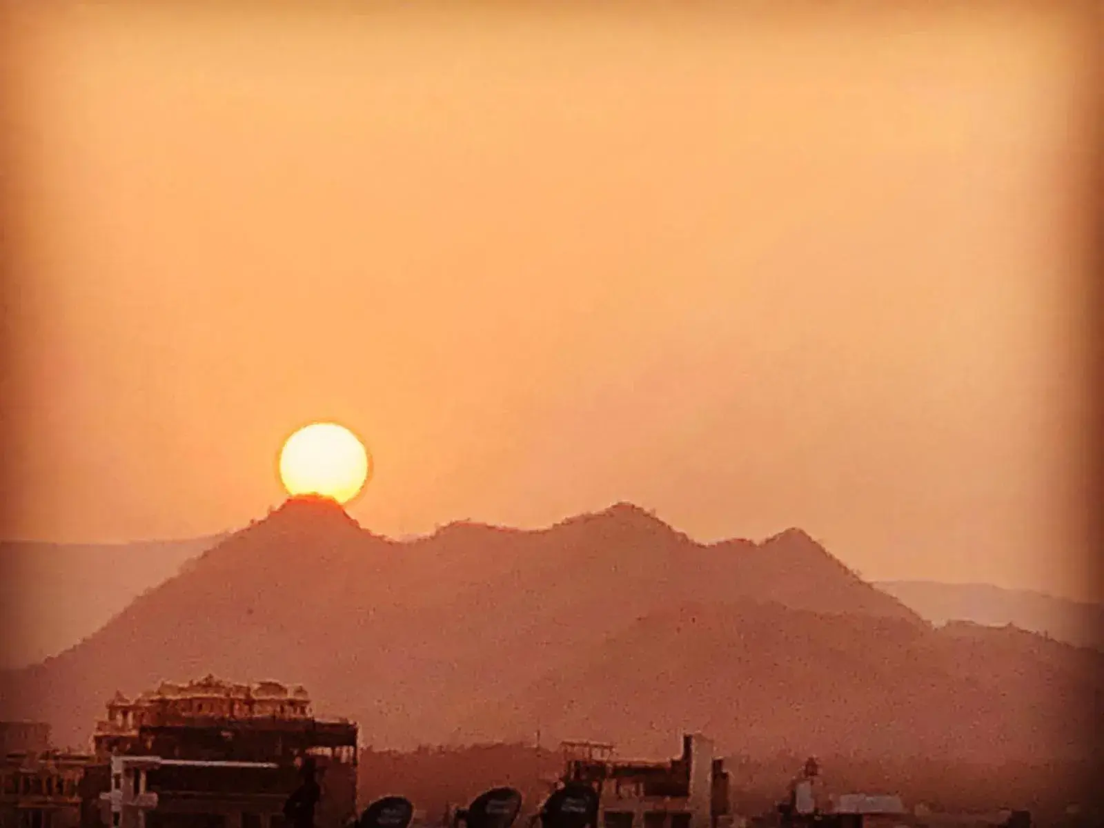 Mountain view in The Hostel Crown Mountain view in The Hostel Crown