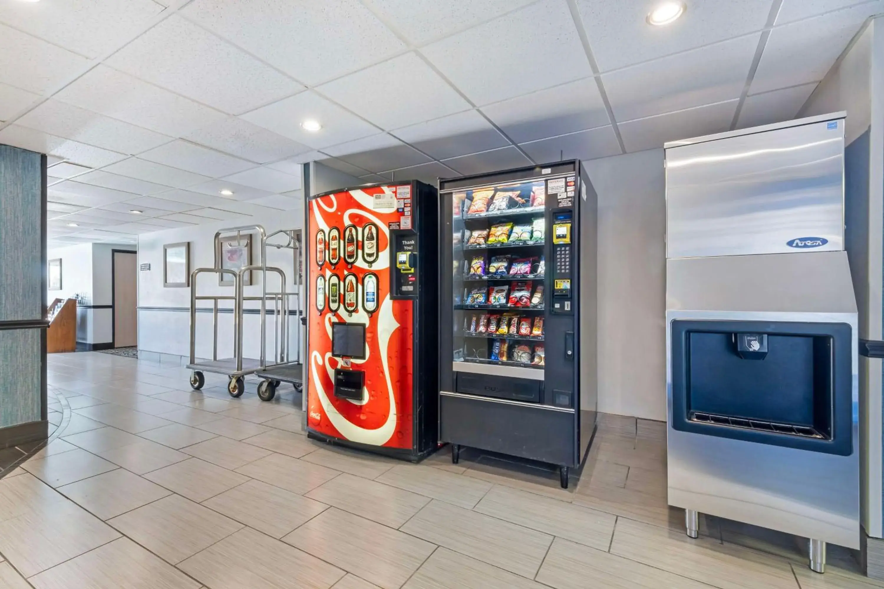 Property building in Best Western Santa Fe Property building in Best Western Santa Fe