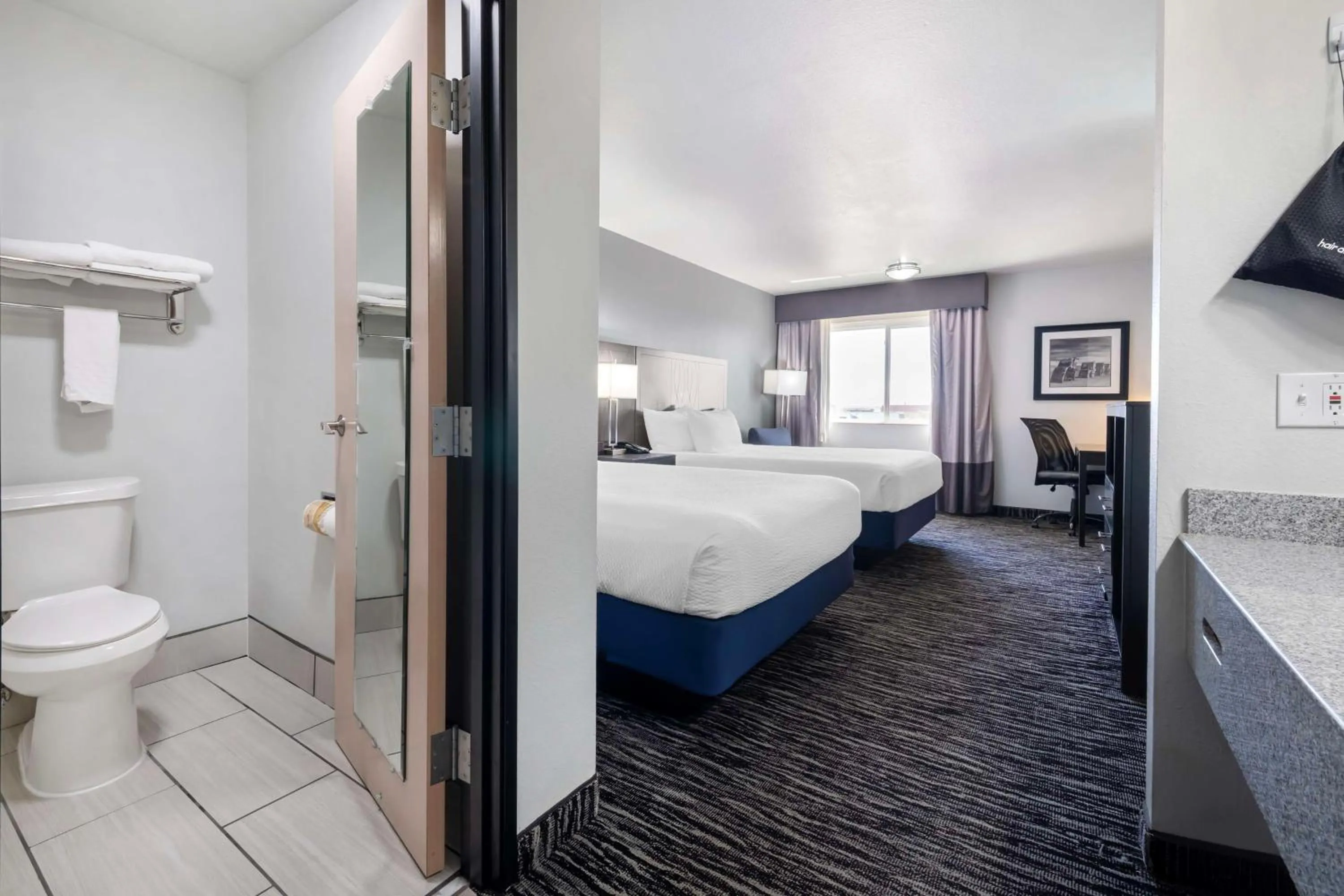 Bedroom, Bed in Best Western Santa Fe