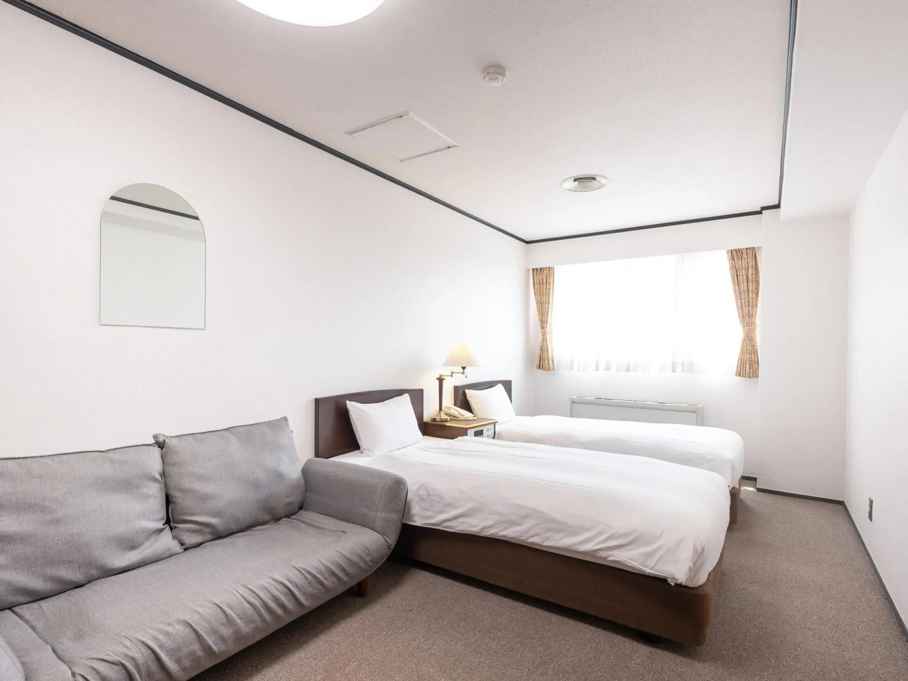 Twin Room - single occupancy - Smoking in Tabist Hotel New Washington Shibuya Twin Room - single occupancy - Smoking in Tabist Hotel New Washington Shibuya
