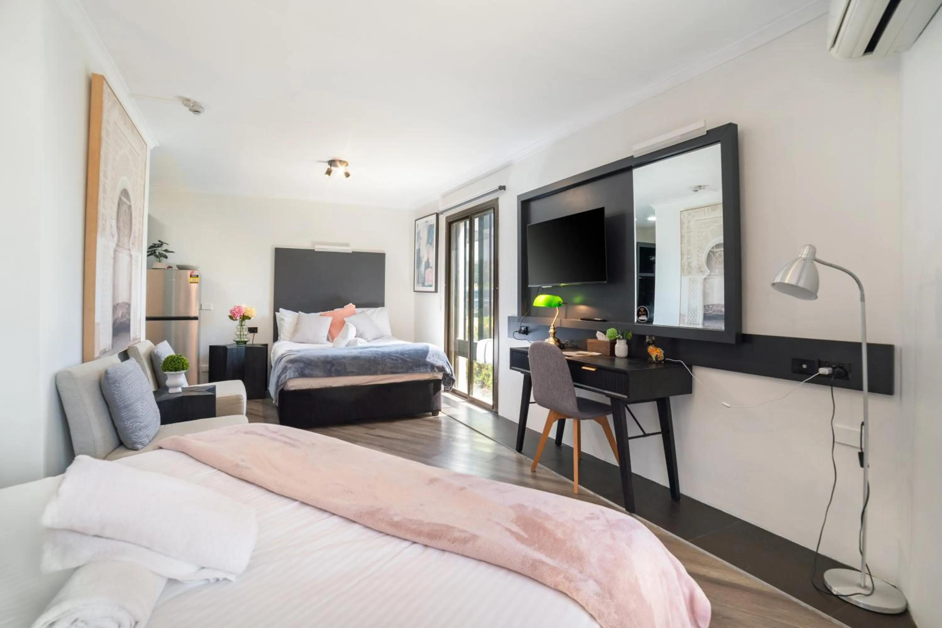 Bed in Bankstown Motel 10