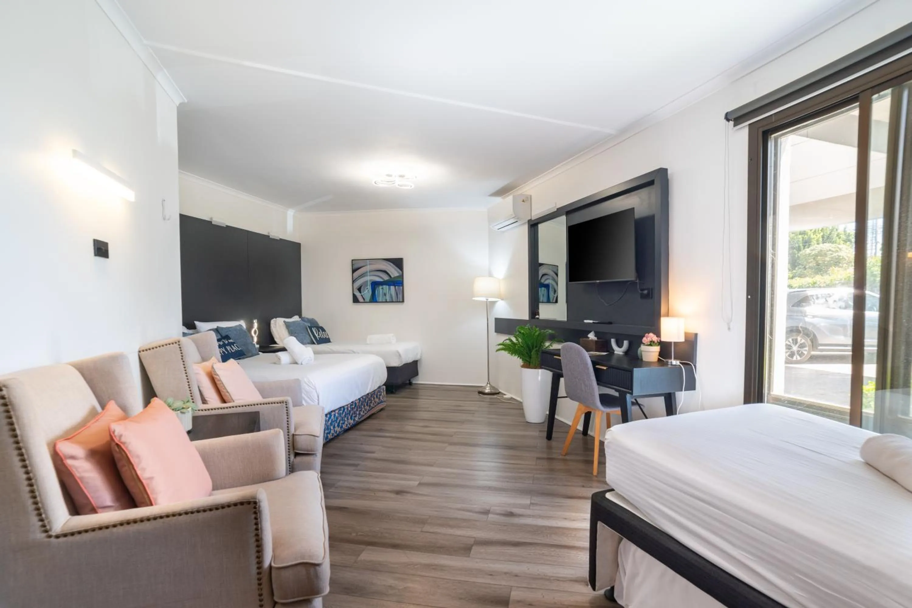 Bed in Bankstown Motel 10