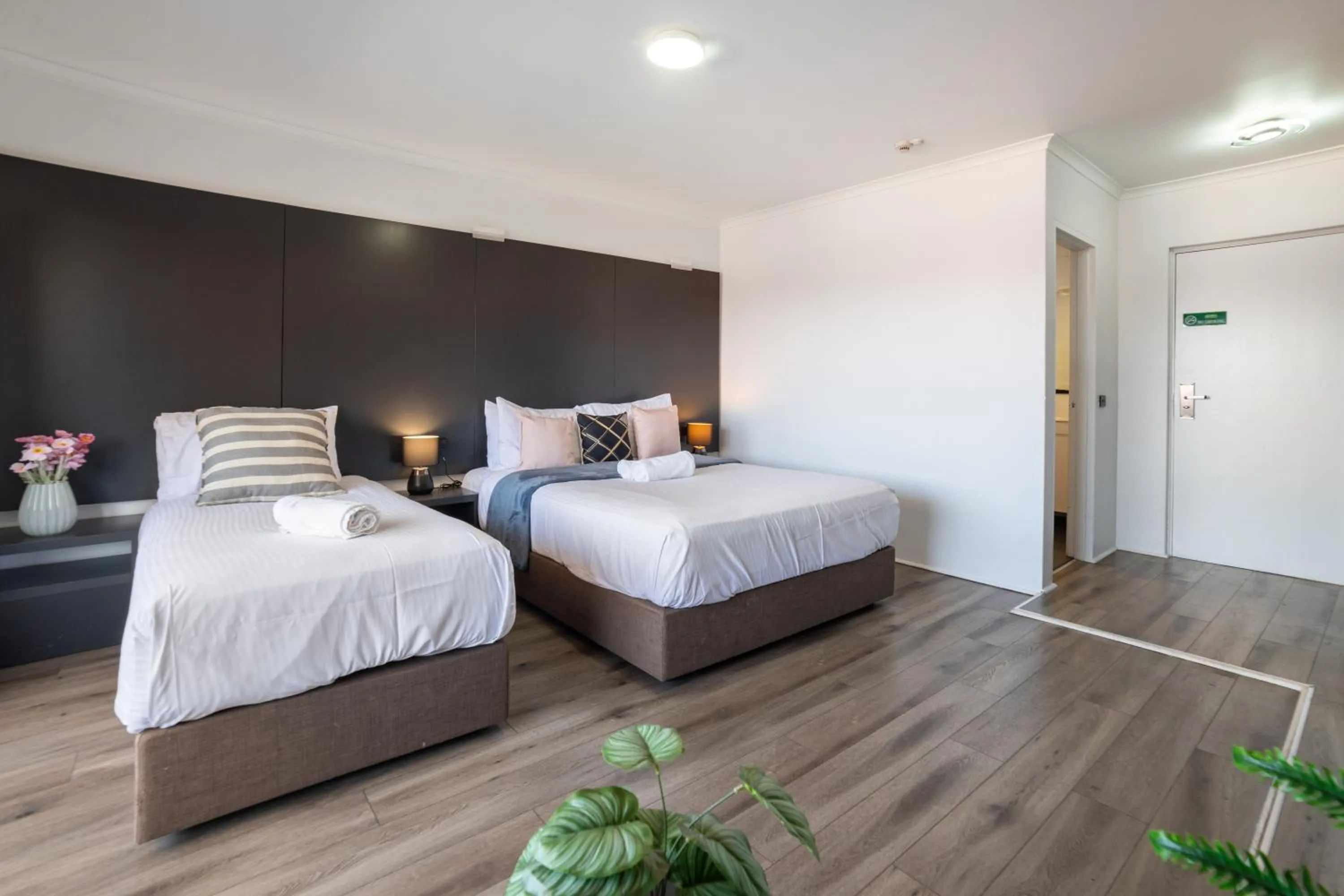 Bed in Bankstown Motel 10