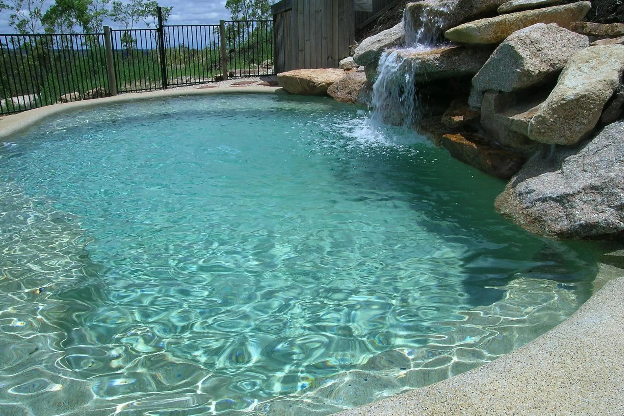 Swimming pool in The Summit Bed & Breakfast
