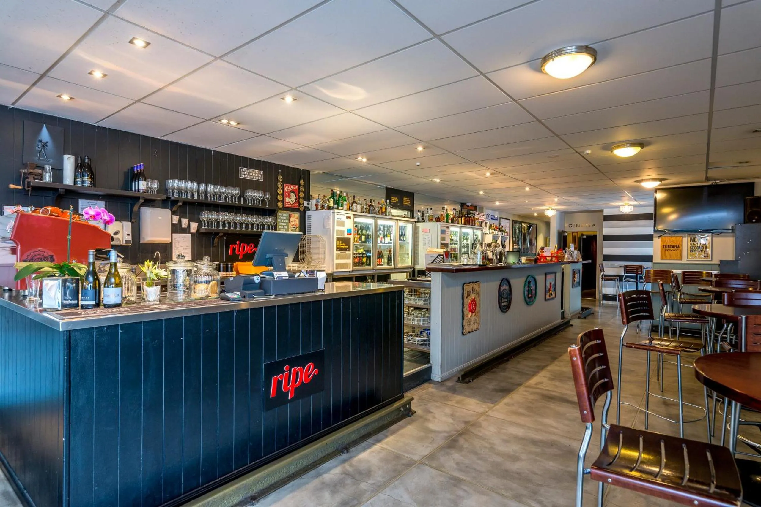 Restaurant/places to eat in Finns Paekakariki