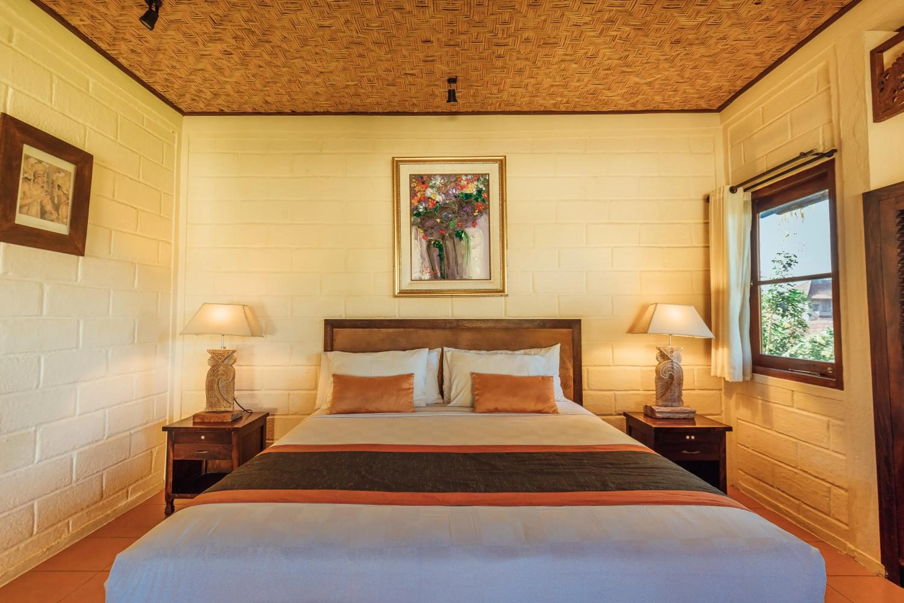 Bed in Munari Resort Ubud