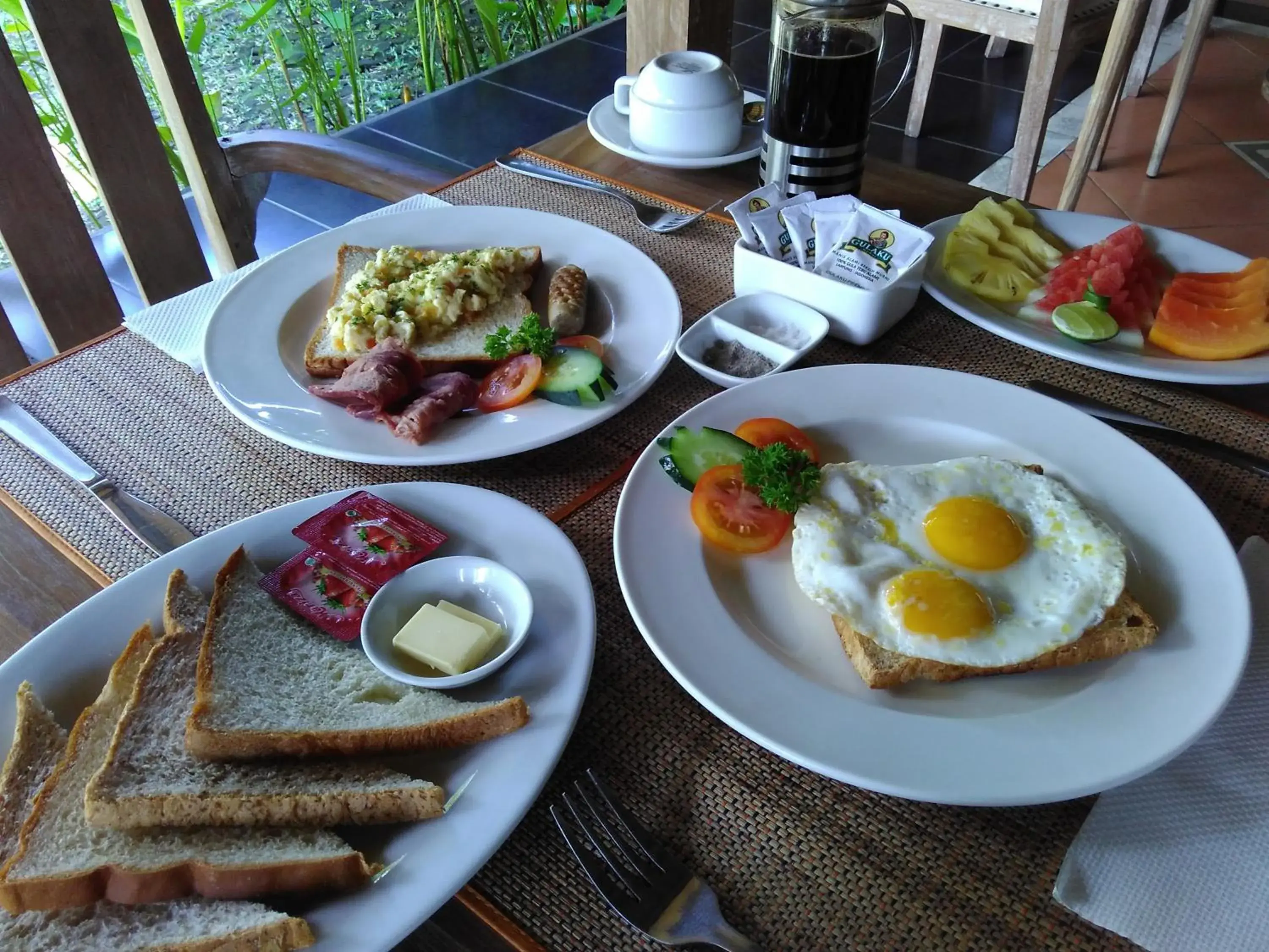 Food in Munari Resort and Spa Ubud