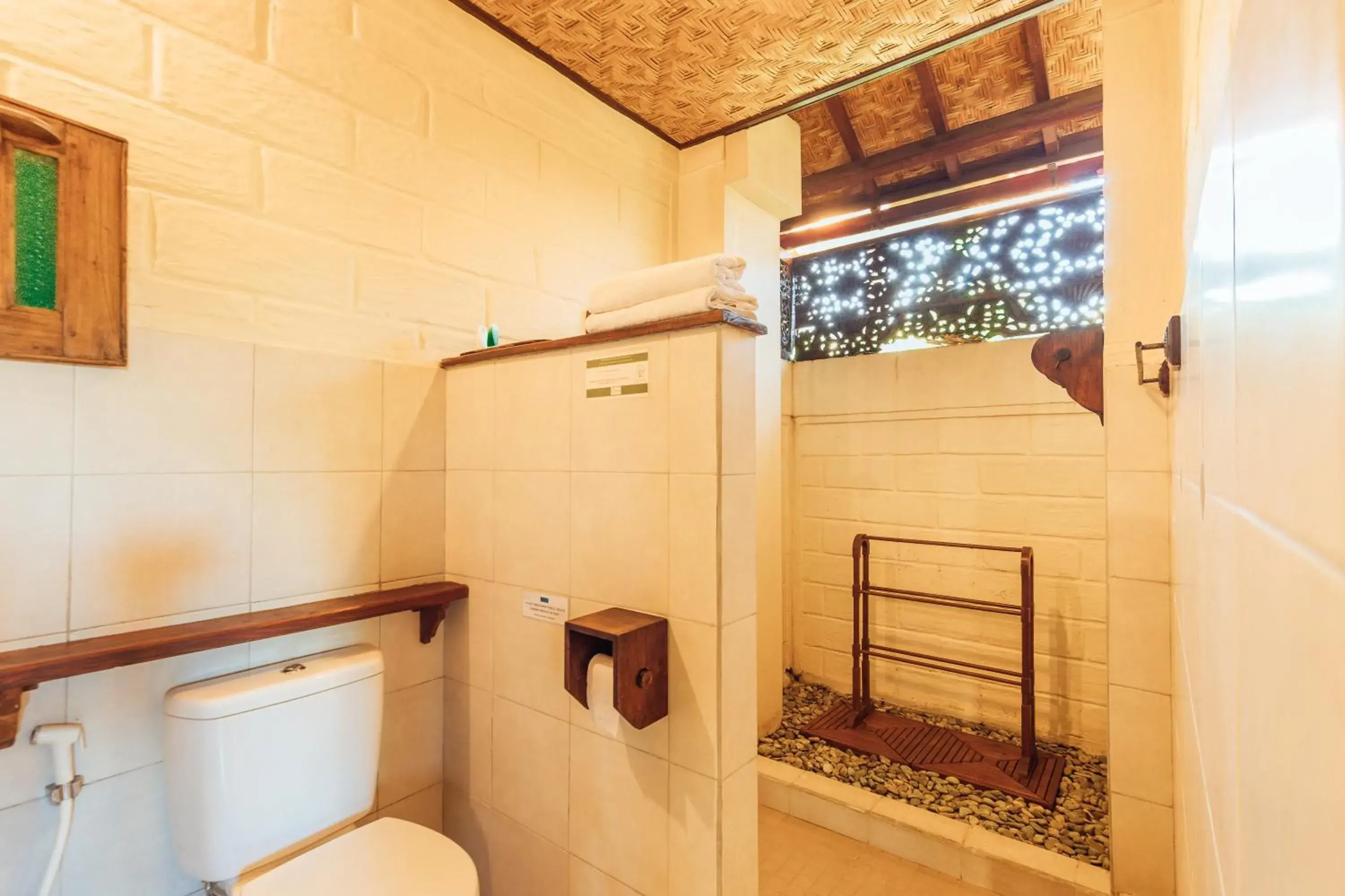 Toilet, Bathroom in Munari Resort and Spa Ubud