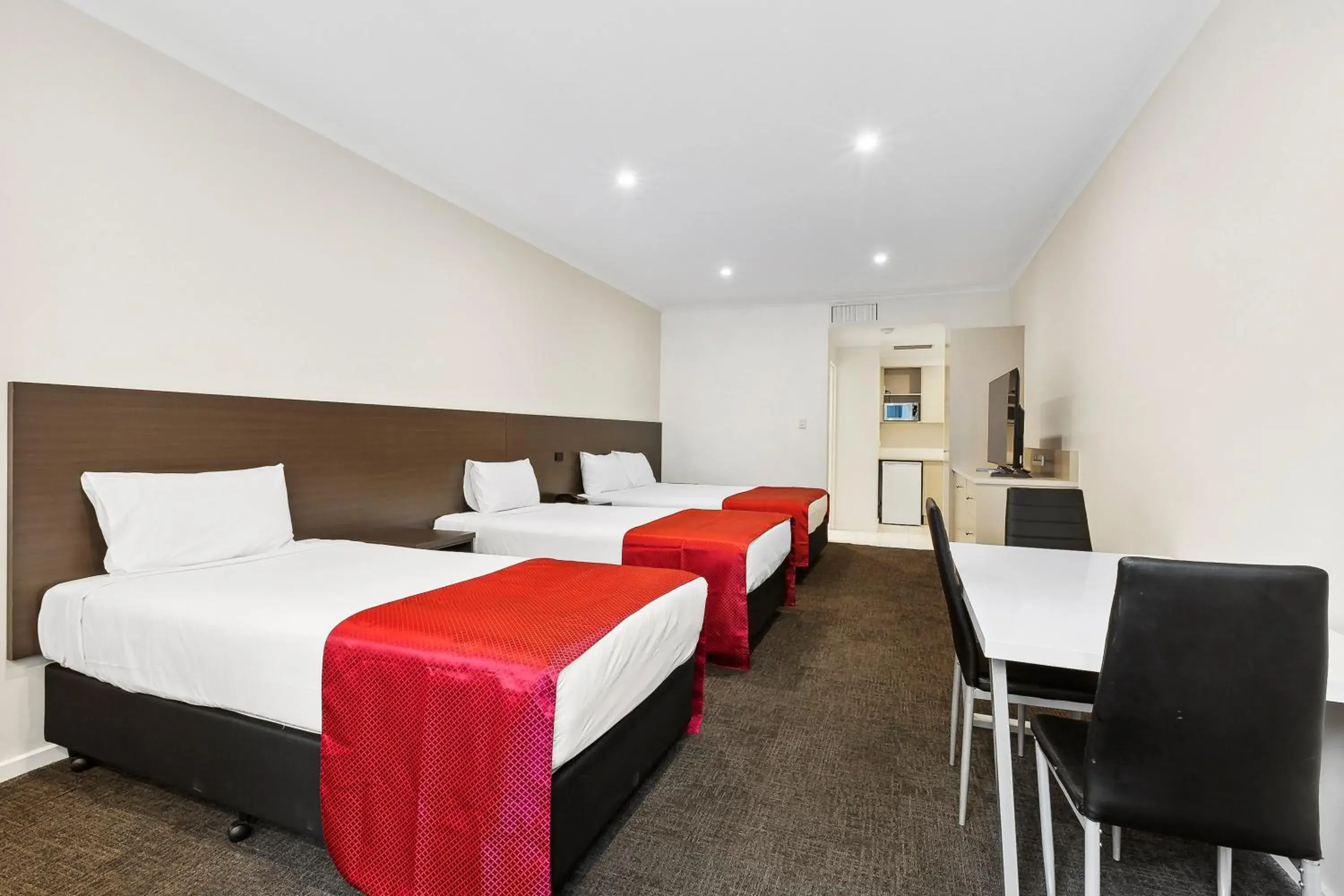 Bed in Quality Hotel Manor Bed in Quality Hotel Manor