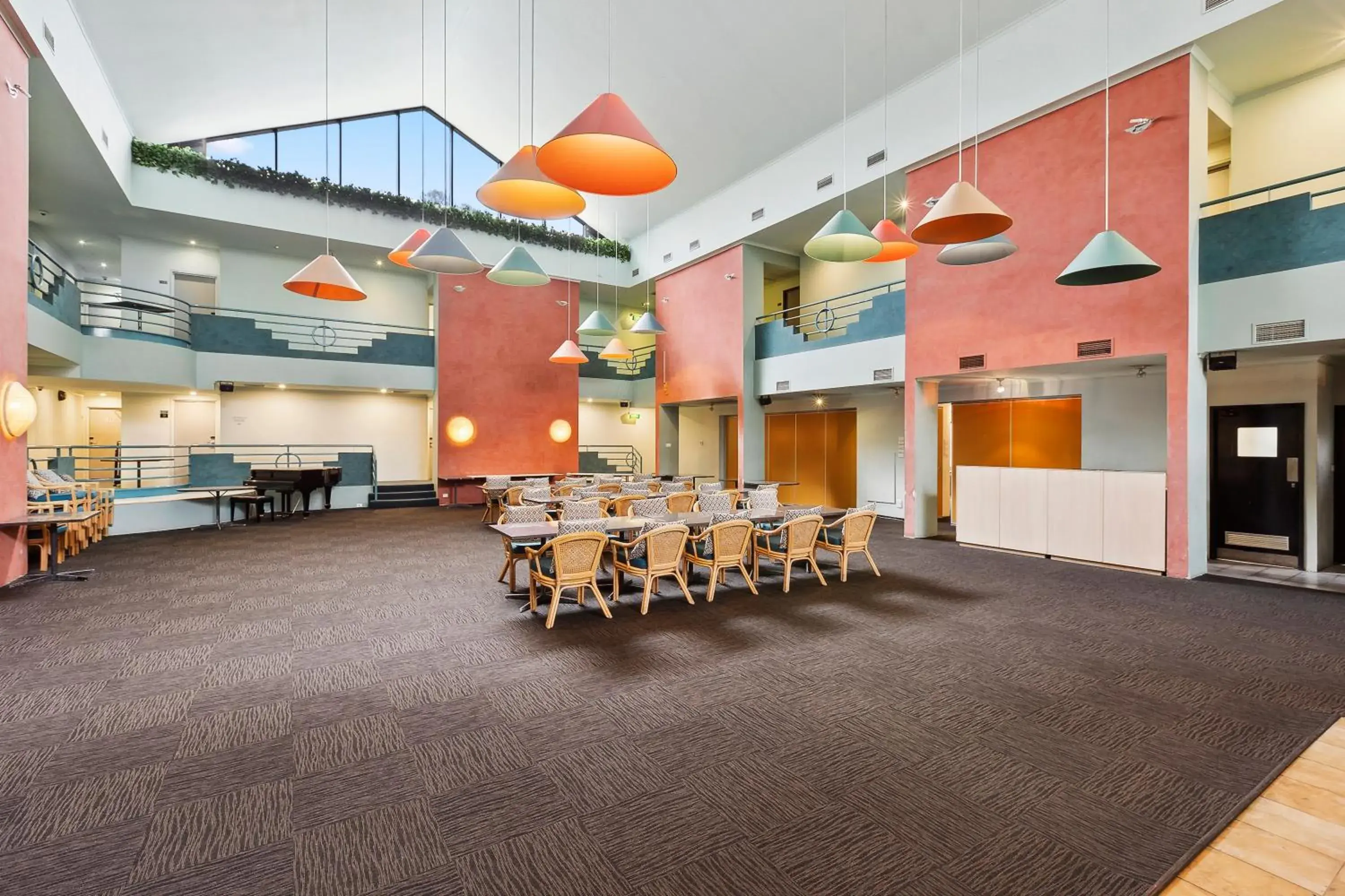 Meeting/conference room in Quality Hotel Manor Meeting/conference room in Quality Hotel Manor